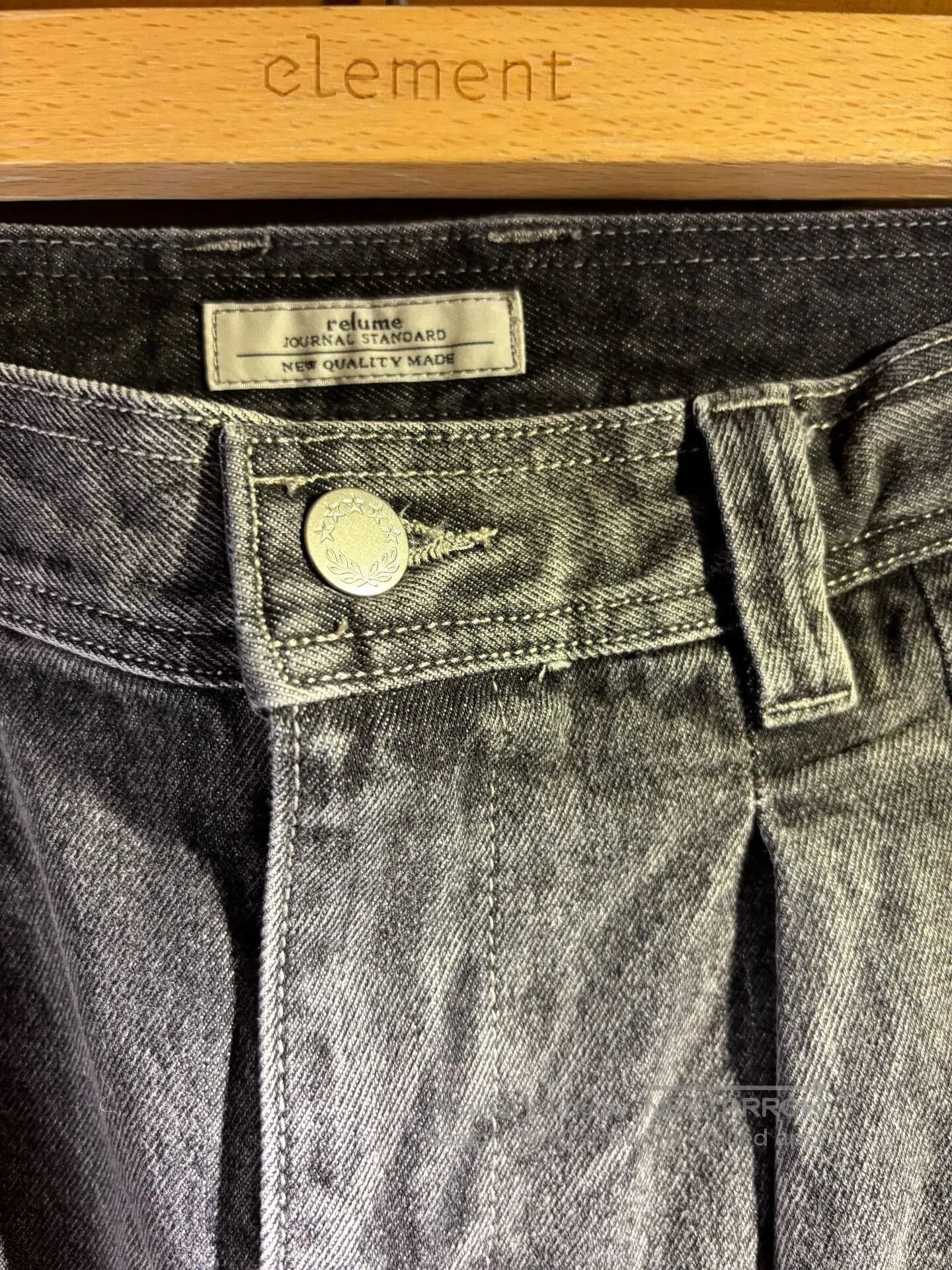Journal Standard Relume Double Pleat Splatter Jeans. Size US 34 / EU 50 - 2 Thumbnail