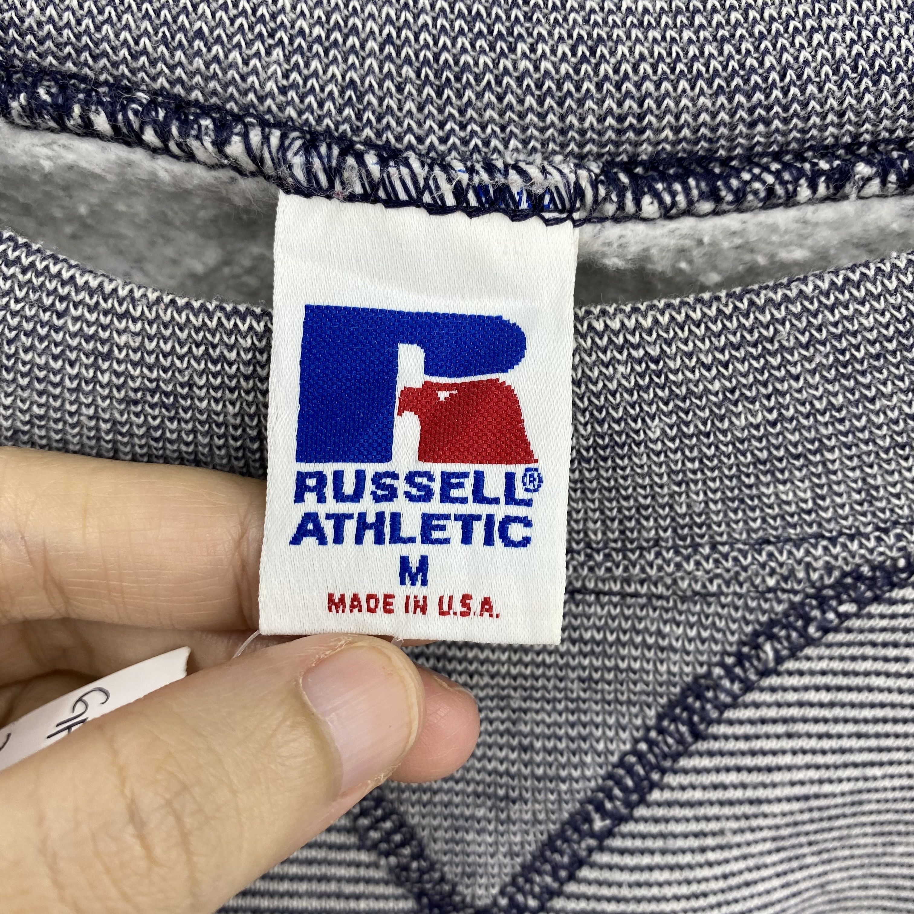 Russell Athletic Vintage 90s Russell Athletic USA V-Stitch Pullover Sweater Size US M / EU 48-50 / 2 - 5 Thumbnail
