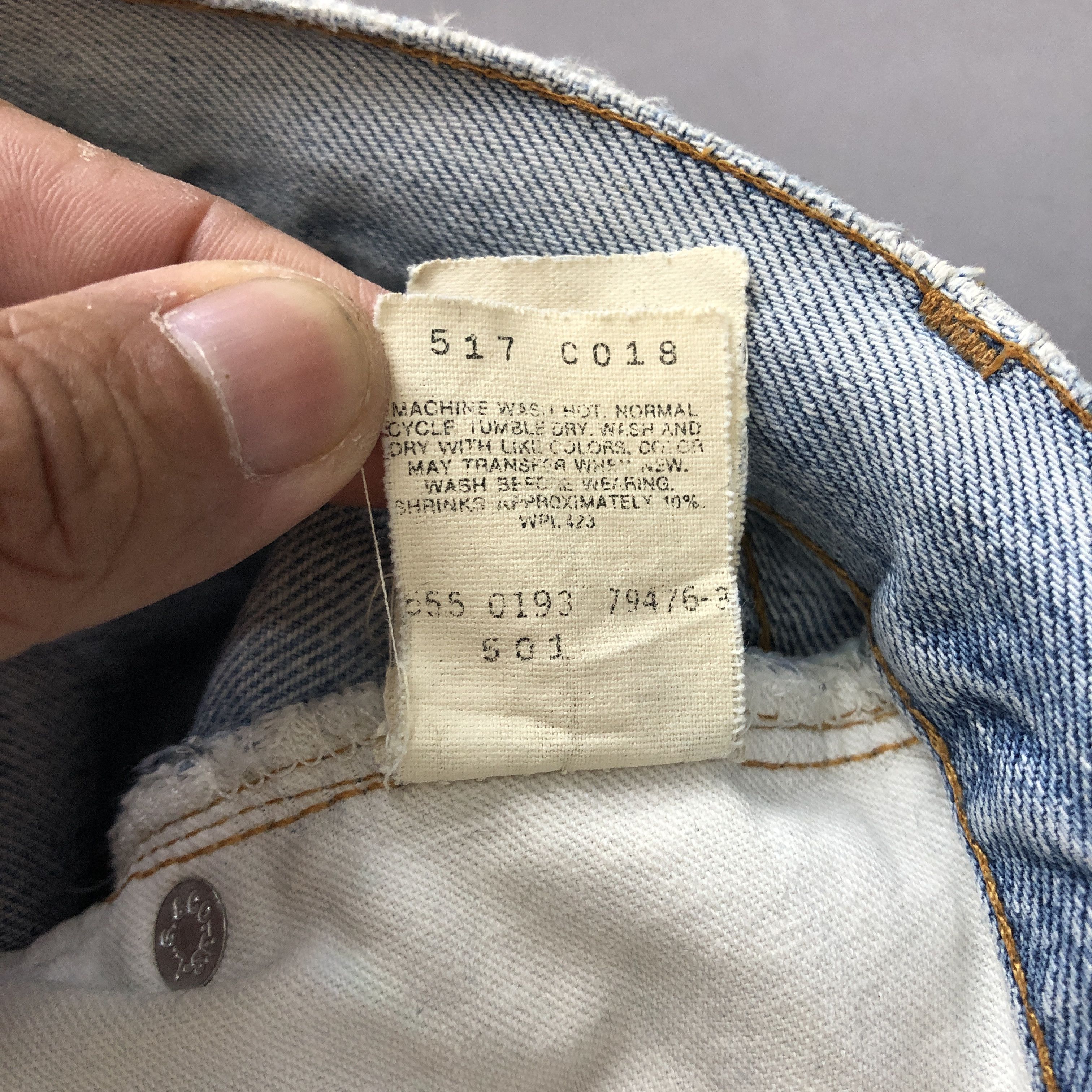 Levi's Vintage 90s Levis 501 Selvedge Jeans Levi's Sunfaded Denim Size 26" / US 2 / IT 38 - 11 Thumbnail