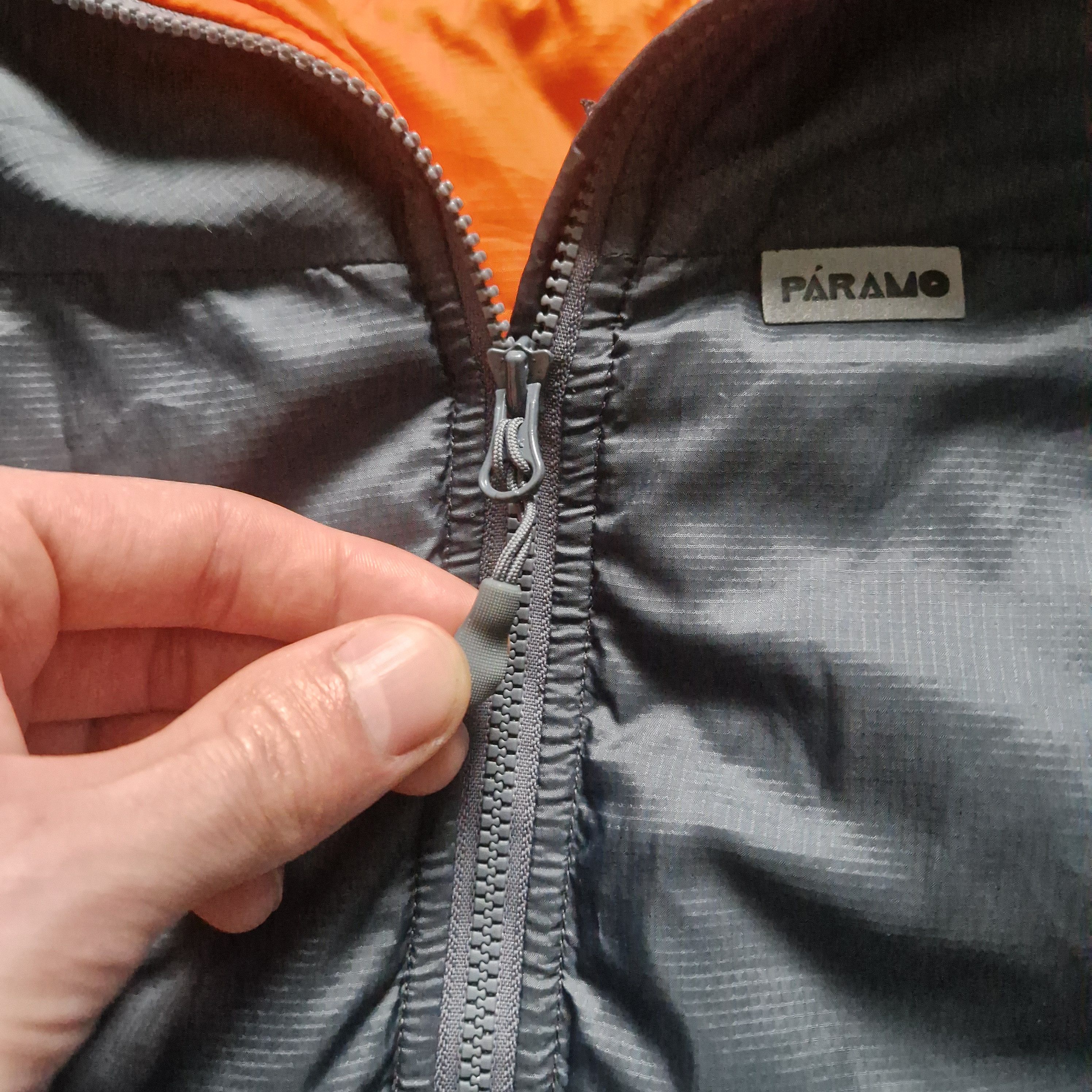 Vintage Paramo Analogy Insulator Vest by nikwax – Technical Warmth, Size US L / EU 52-54 / 3 - 7 Thumbnail