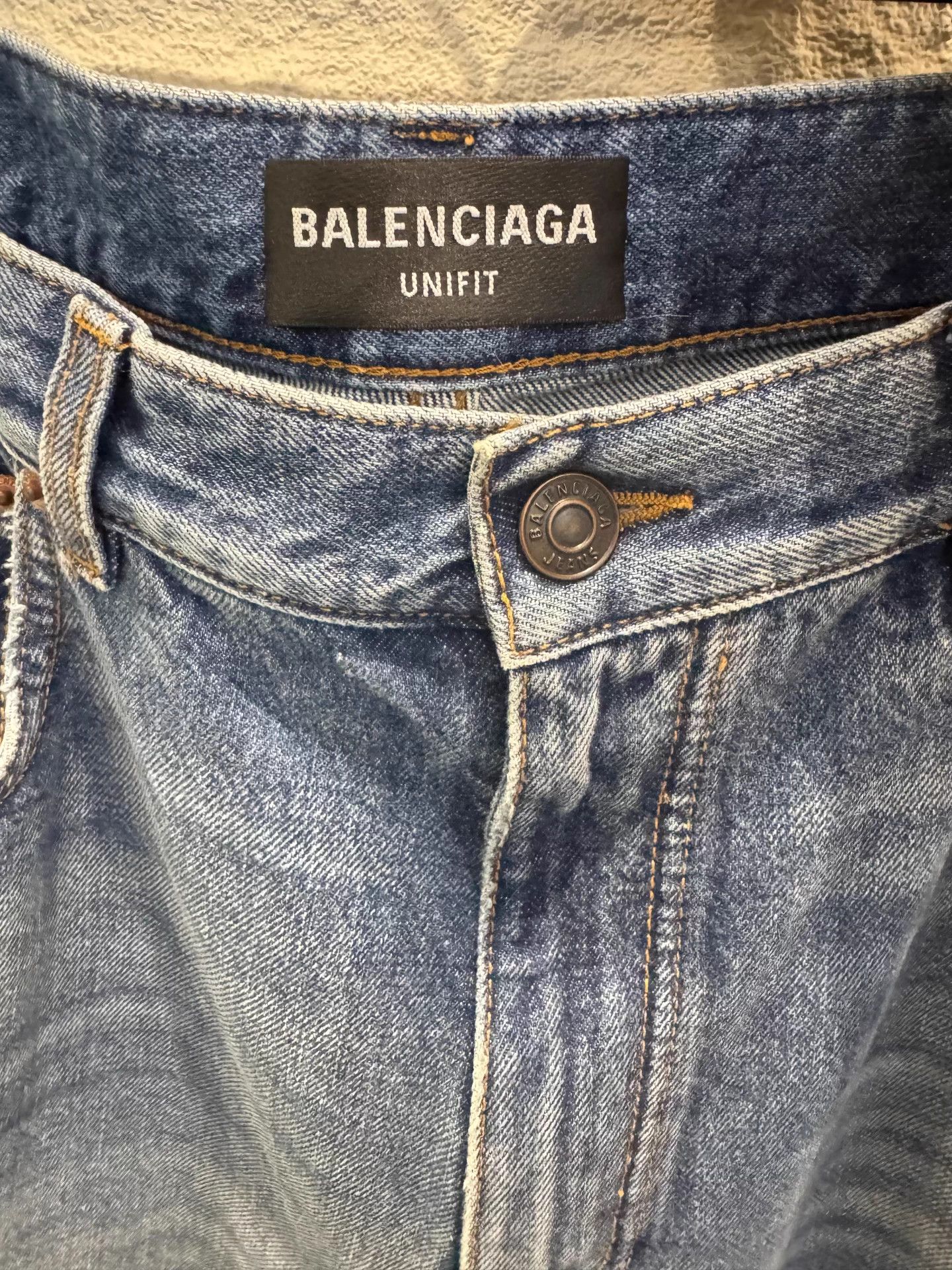 Balenciaga Balenciaga UNIFIT Jeans Men S Loose Distressed Hem Size US 29 - 4 Thumbnail