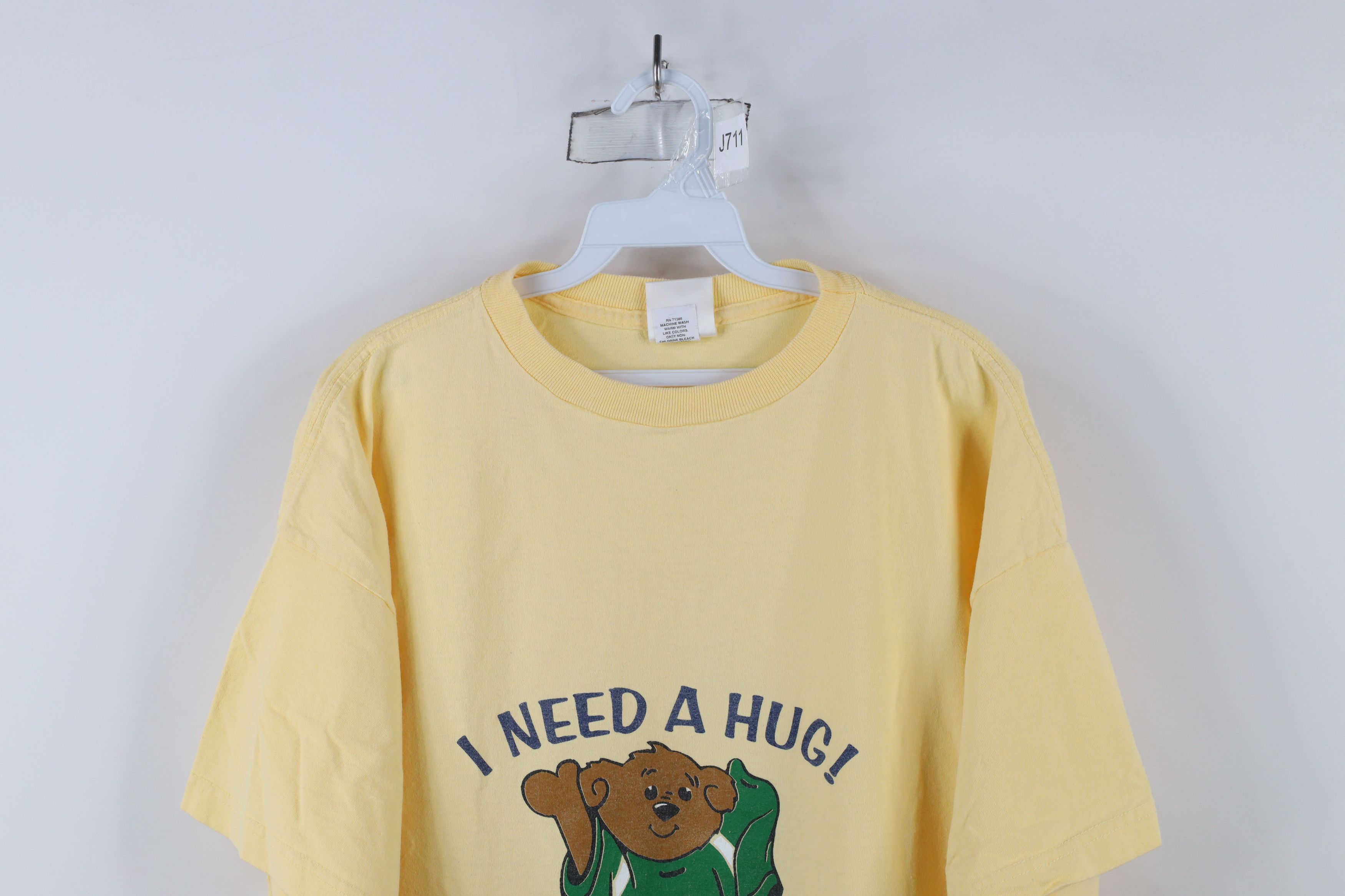 Vintage Vintage 90s Dame University I Need A Hug Sleep T-Shirt USA Size ONE SIZE - 2 Thumbnail