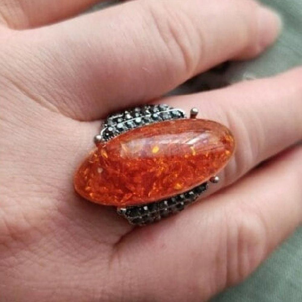 Designer Vintage 32mm Orange Amber Antique Silver Ring - Size 7 Size ONE SIZE - 8 Thumbnail