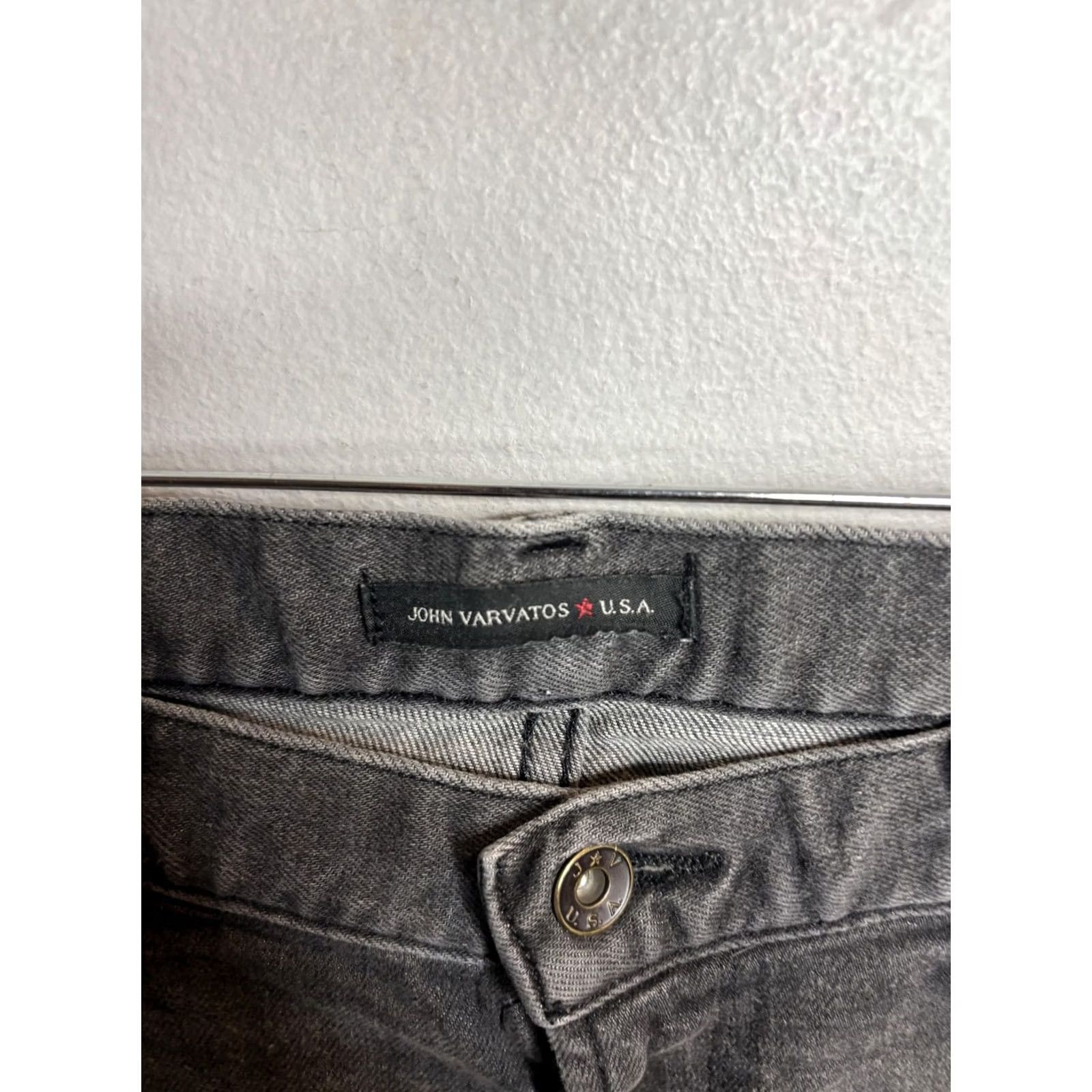John Varvatos John Varvatos Jeans Mens 34 Slim Fit Black Gray Distressed Denim USA Designer Size US 34 / EU 50 - 6 Thumbnail