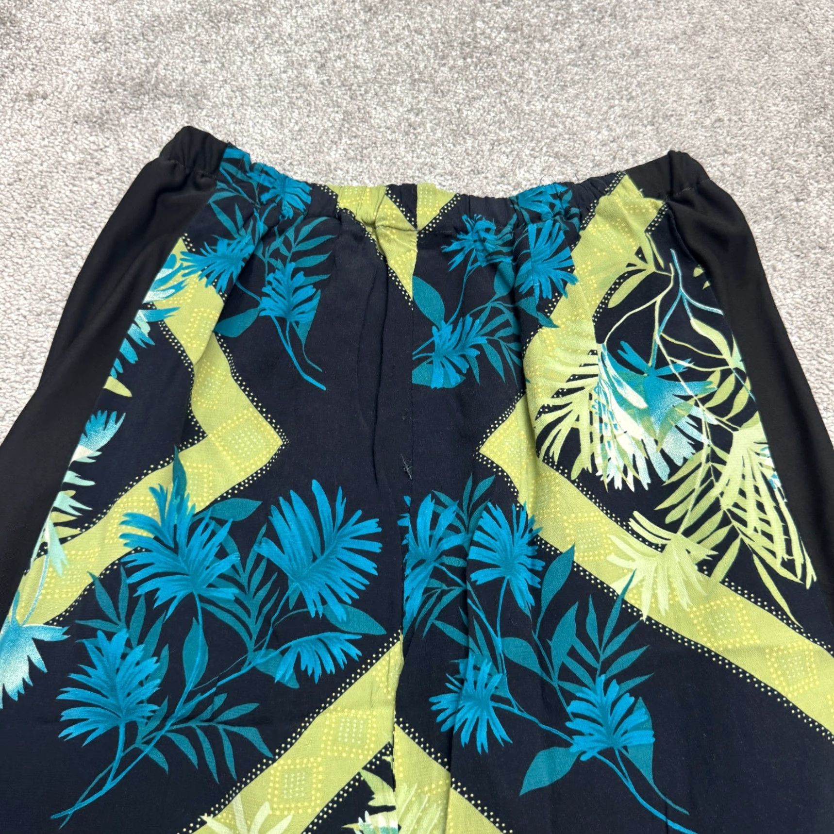 Vintage VINTAGE Clio Floral Midi Skirt Womens M Blue Green 90s Boho Casual Size M / US 6-8 / IT 42-44 - 4 Thumbnail