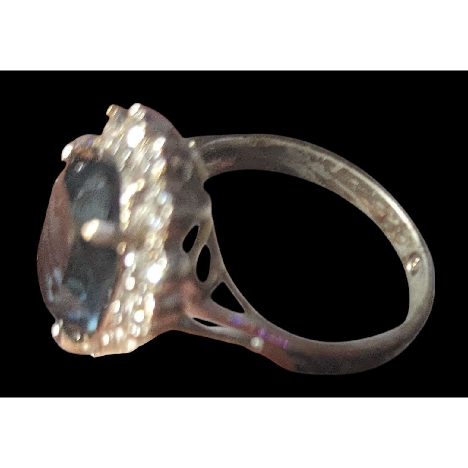 Other Elegant Whimsical Faux Sapphire Silver Tone Halo Ring Size 9 Size ONE SIZE - 12 Thumbnail
