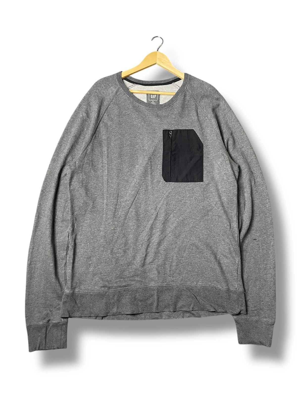 Gap × Japanese Brand × Vintage GAP Men’s Zip-pocket Sweatshirt (80) Size US XL / EU 56 / 4 - 1 Thumbnail