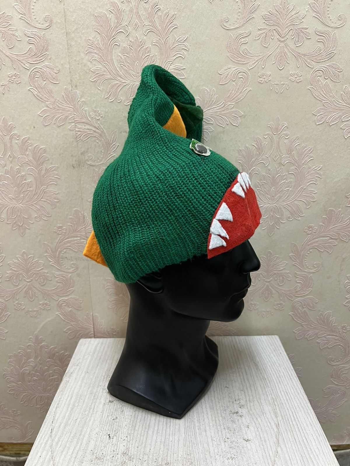 Vintage Dinasour T rex Custom Beanie Hats Size ONE SIZE - 4 Thumbnail