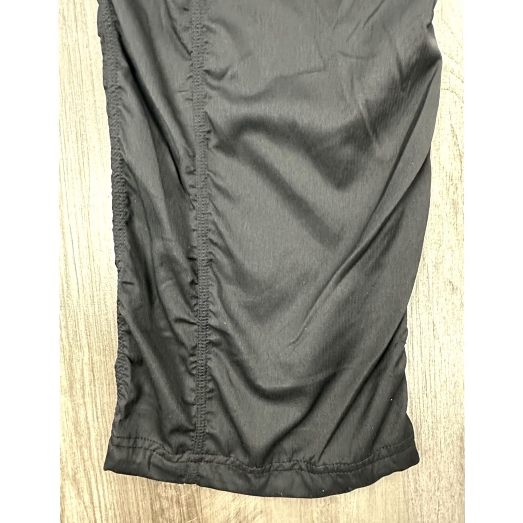The North Face The North Face Aphrodite 2.0 Black Performance Pants Women 3XL Short Jogger Pants Size 40" / US 18 - 3 Thumbnail