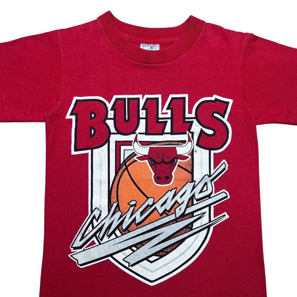 NBA Vtg 1990s NBA Chicago Bulls Basketball Mascot Spell Out Tee Size US S / EU 44-46 / 1 - 4 Thumbnail