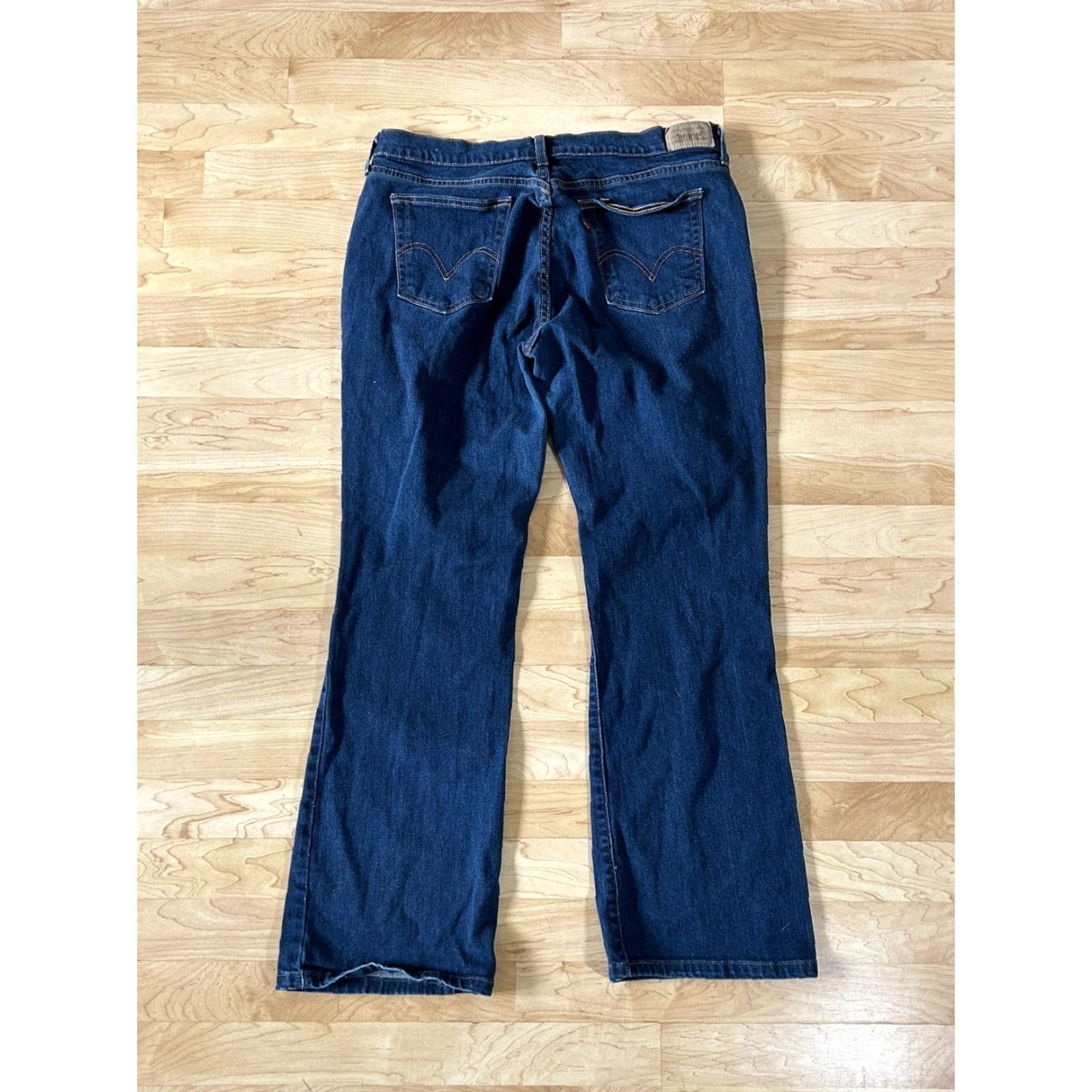 Levi's **Levi's Women's 515 Blue Bootcut Jeans Medium** User: **Women's Levi's 515 Blue Medium Bootcut Jeans** Size 38" / US 16 / IT 52 - 2 Thumbnail