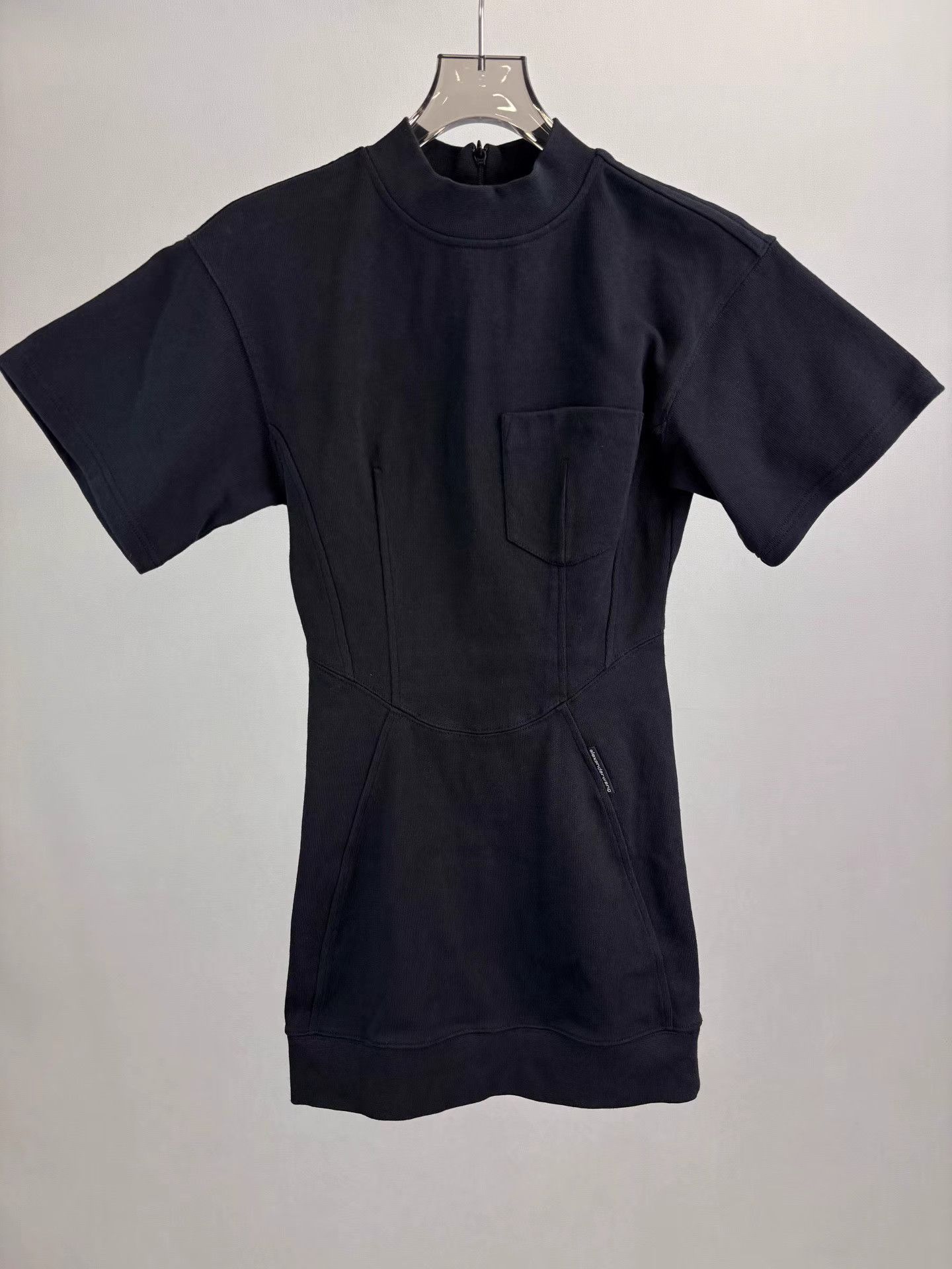 Alexander McQueen ALEXANDER MCQUEEN Black Short Sleeve Dress K1 Size XS / US 0-2 / IT 36-38 - 1 Thumbnail