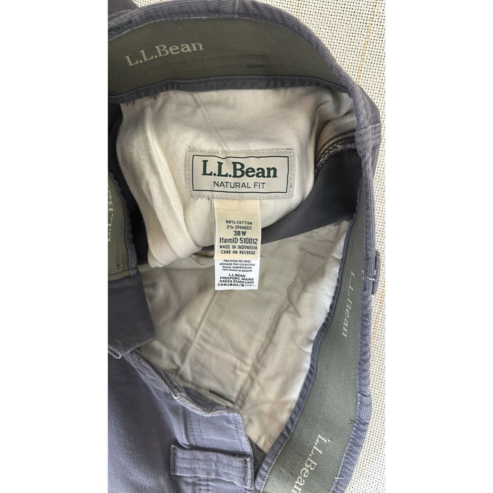 L.L. Bean L.L Bean Flat Front Gray Shorts with Natural Fit Size US 38 / EU 54 - 8 Thumbnail