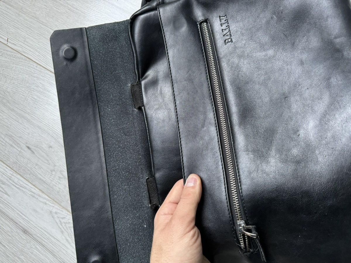 Bally 💼 Bally Reall Leather Bag Size 38 - 4 Thumbnail