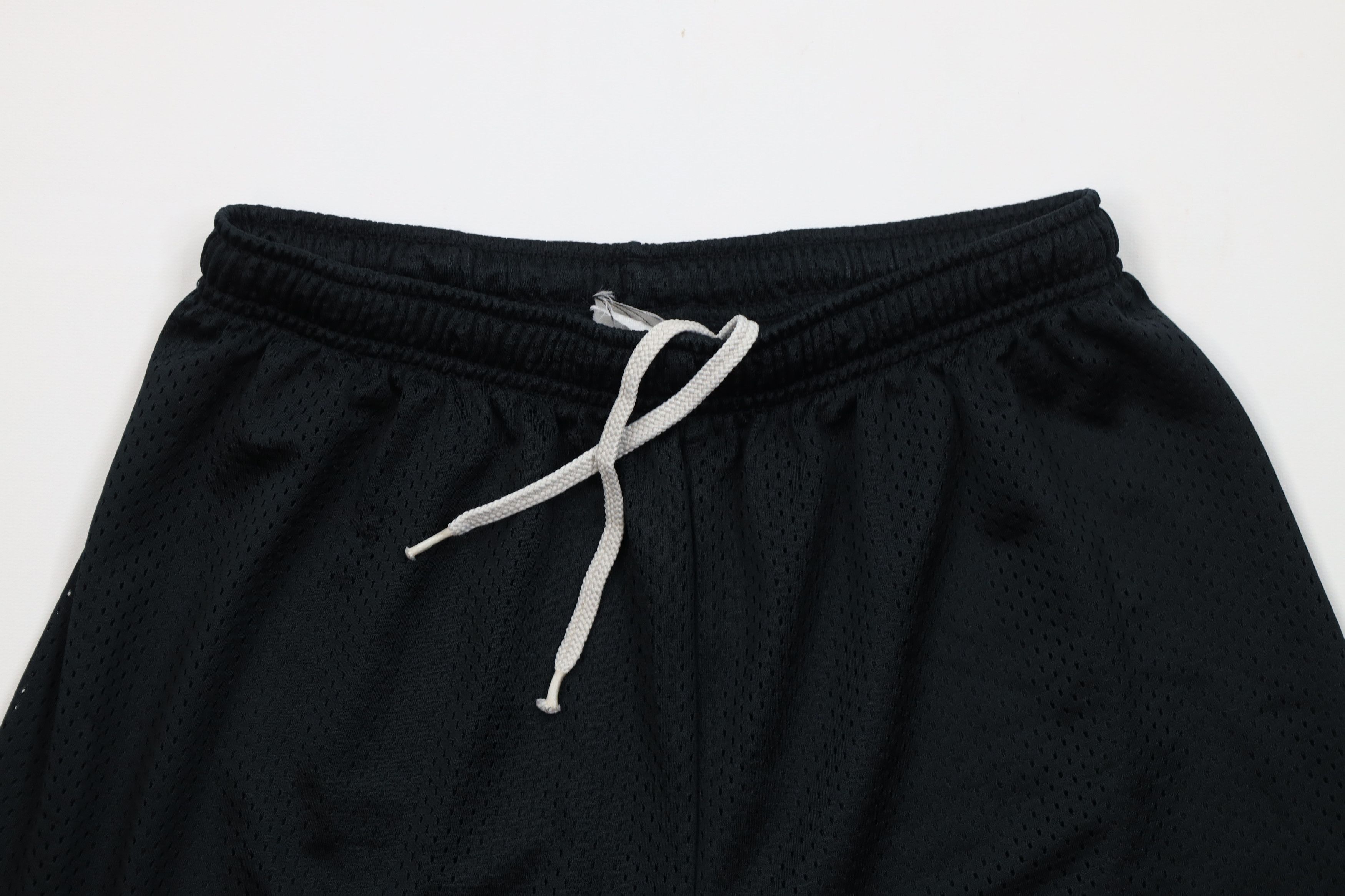 Nike Vintage Y2K Nike Mini Swoosh Mesh Basketball Shorts Black Size US 30 / EU 46 - 2 Thumbnail