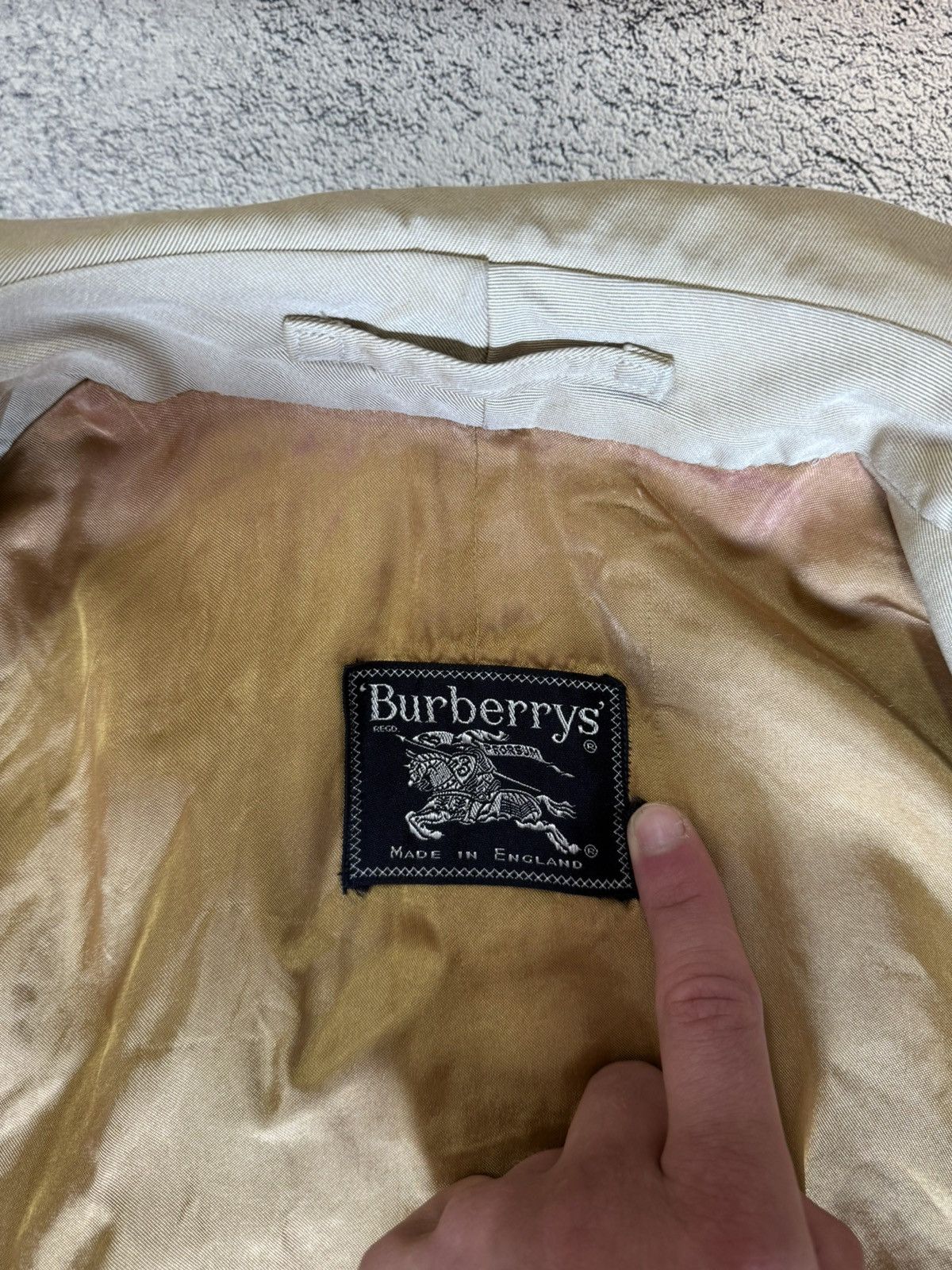 Burberry Burberrys Men Vintage Beige Trench Coat Nova Check Size US S / EU 44-46 / 1 - 8 Thumbnail