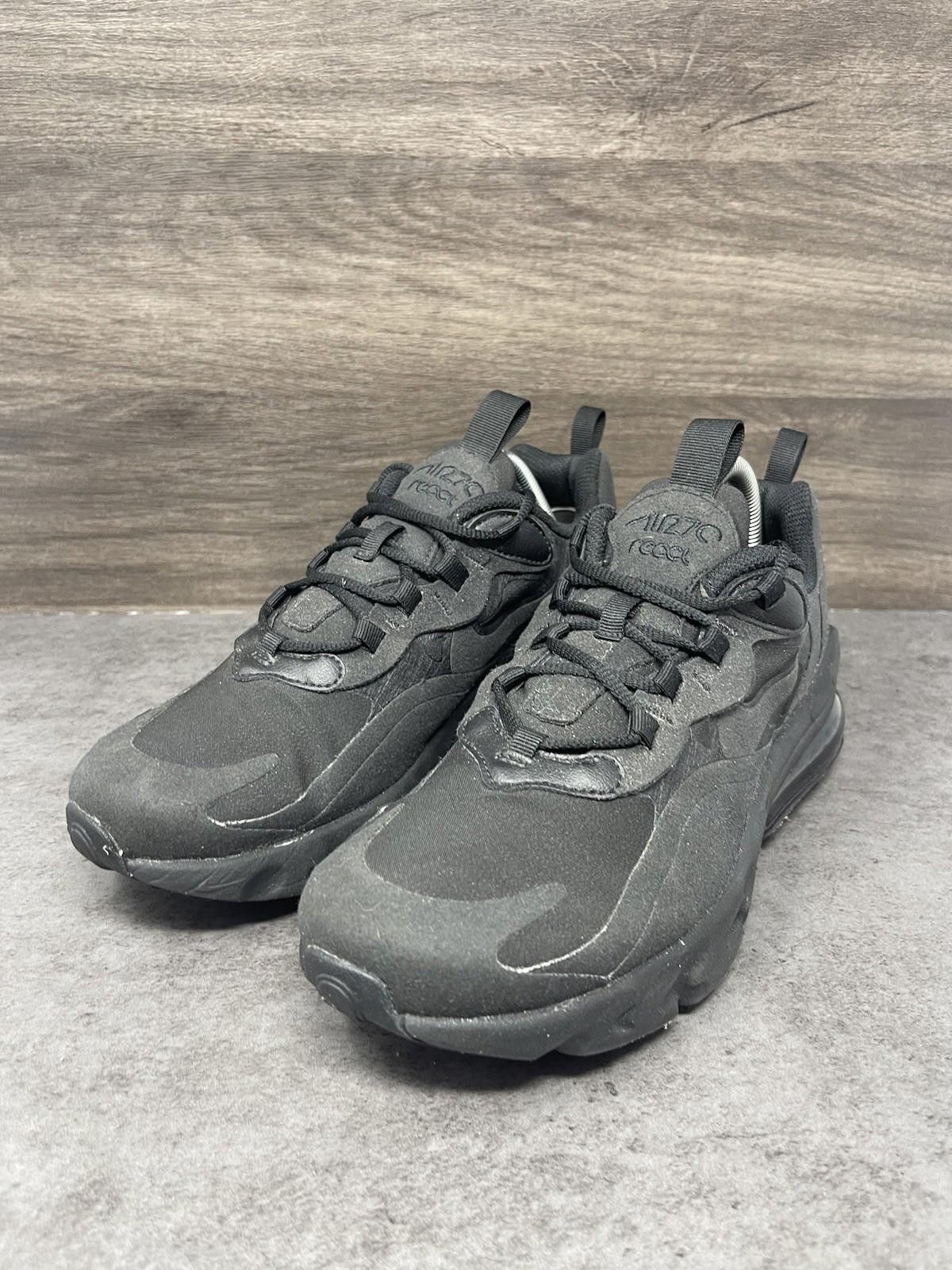 Nike Nike Air Max 270 React Sneakers Kids Size 7 GS Running Shoes Size US 7 / EU 40 - 2 Thumbnail