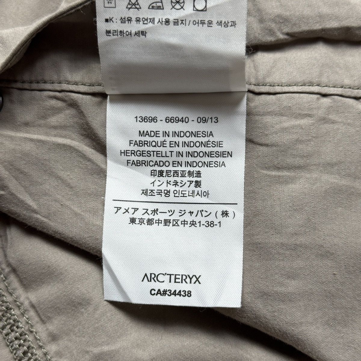 Arc'teryx Arcteryx - Beige Trim Fit Quick Dry - Short Size US 36 / EU 52 - 12 Thumbnail