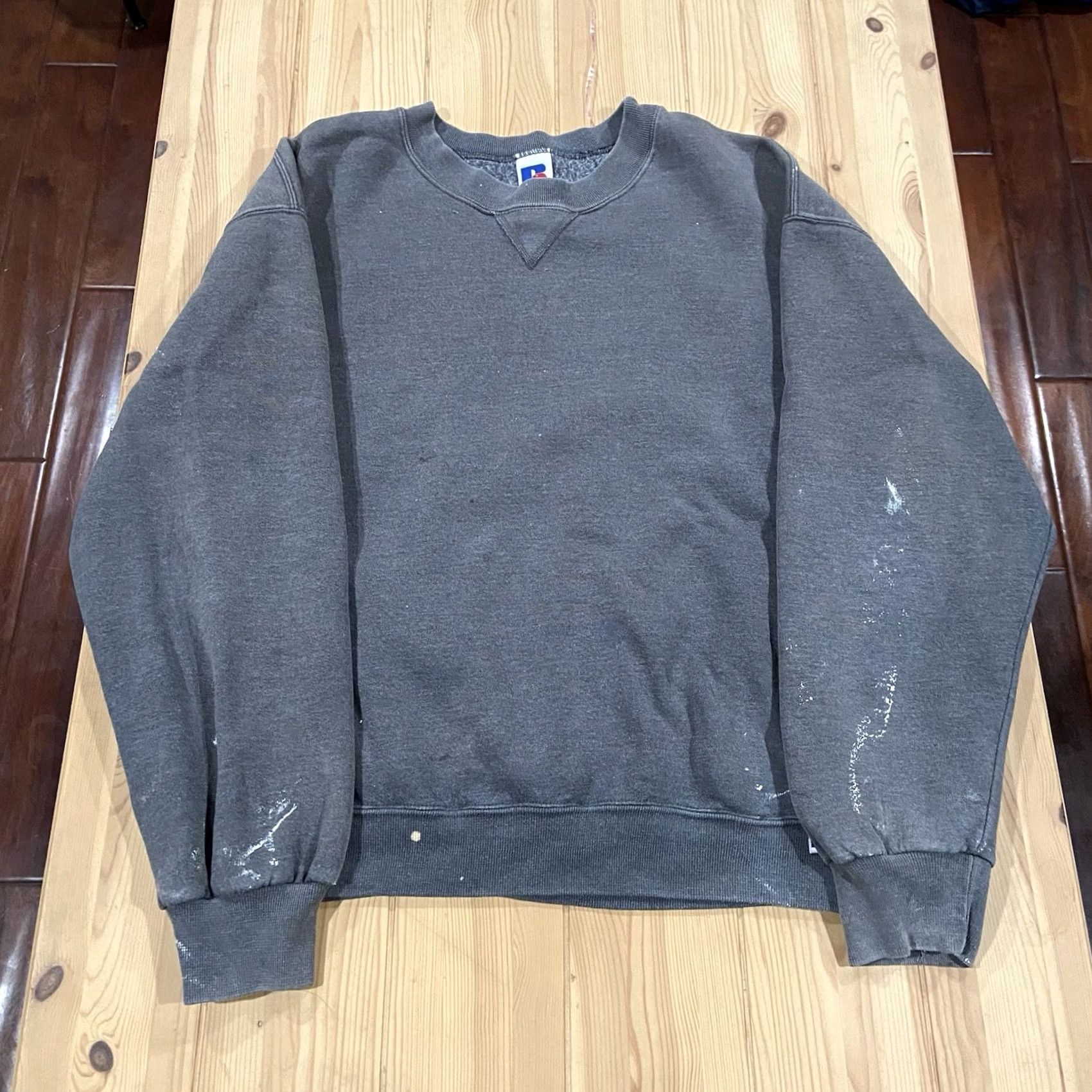 Russell Athletic VINTAGE 90s Russell Athletic Crew Neck Sweatshirt Mens Large Gray Cotton Polyester Fleece All Seasons Logo Embroidered Size US L / EU 52-54 / 3 - 2 Thumbnail