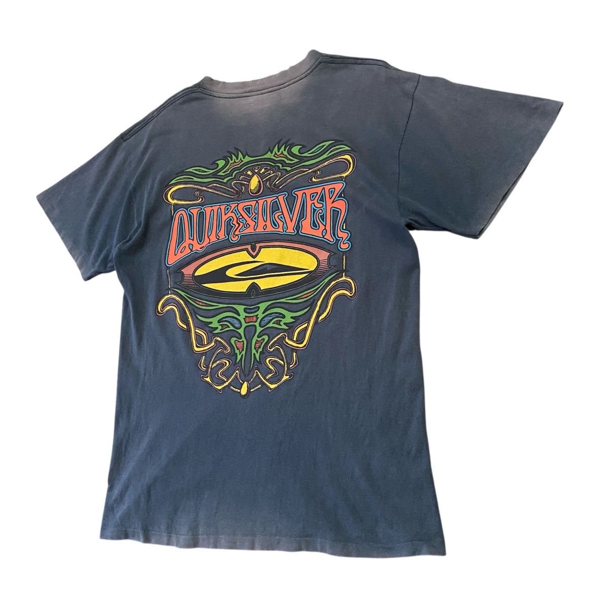 Quiksilver RARE Vintage Quiksilver Psychedelic Tribal Graphic Tee Size US M / EU 48-50 / 2 - 3 Thumbnail