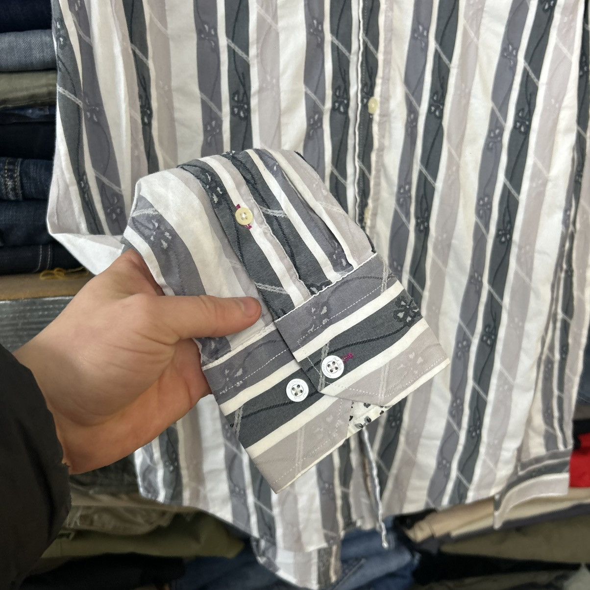 Paul Smith Designer Paul Smith Small Logo Graphic y2k button shirt Size US M / EU 48-50 / 2 - 5 Thumbnail