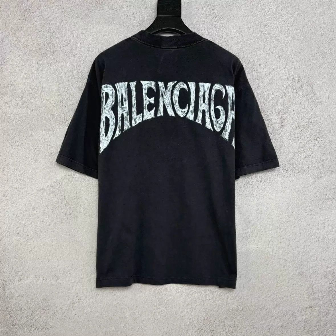 Balenciaga Balenciaga Graffiti Palm SS T-Shirt Black XS Women's Size XS / US 0-2 / IT 36-38 - 2 Thumbnail