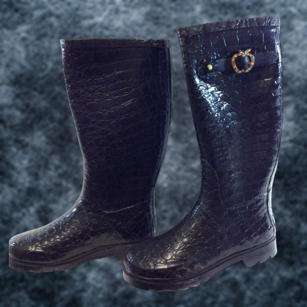 Vintage Womens Apple Bottoms Croco Rain Boots Black 13" Fleece Insulate Rubber Heel Low Waterproof Shoes Womens Size 28" / US 6 / IT 42 - 1 Thumbnail