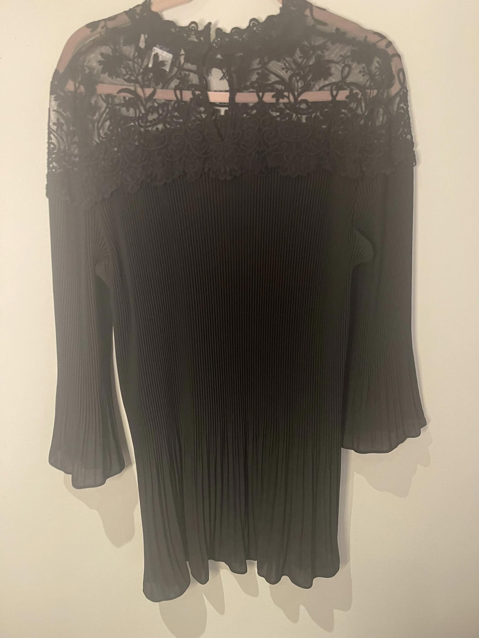 Hein Gericke Beautiful Heine Blouse, with lace bodice Size M / US 6-8 / IT 42-44 - 8 Thumbnail