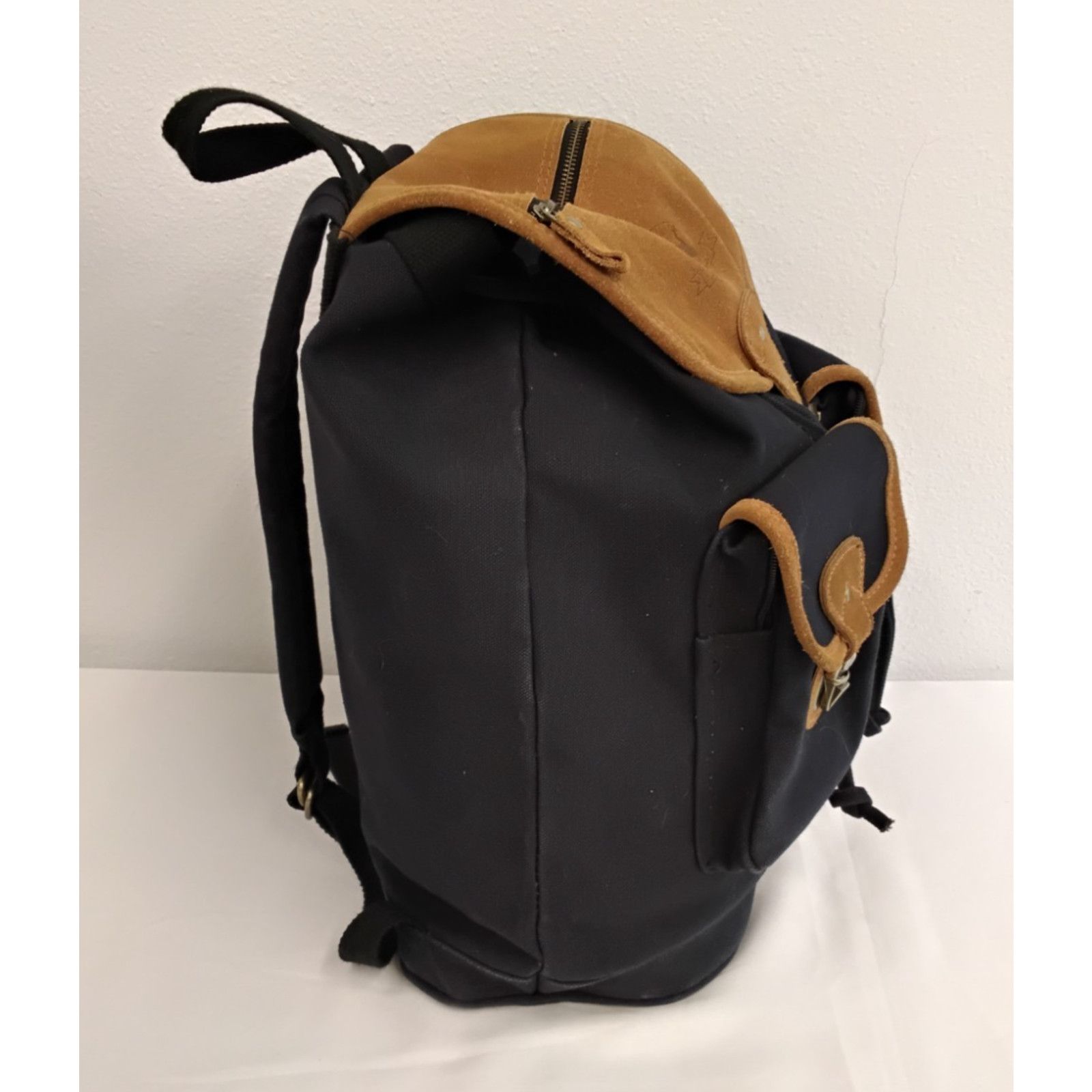 Eddie Bauer Eddie Bauer Canvas Backpack Black With Leather Trim Vintage Size ONE SIZE - 5 Thumbnail