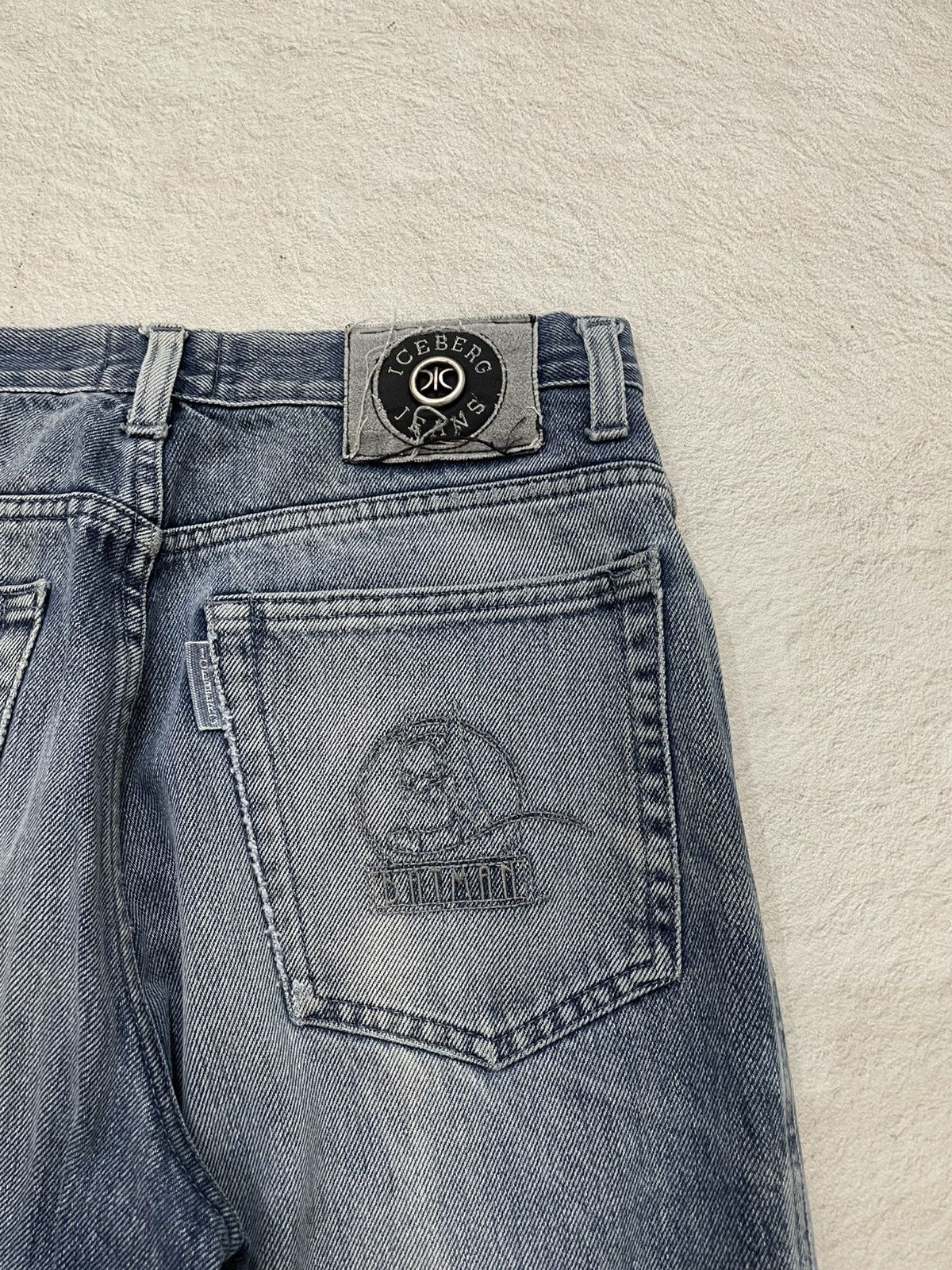 Japanese Brand 2000s Iceberg Jeans Washed Embroidered Y2K Japanese If6was9 Size US 29 - 9 Thumbnail