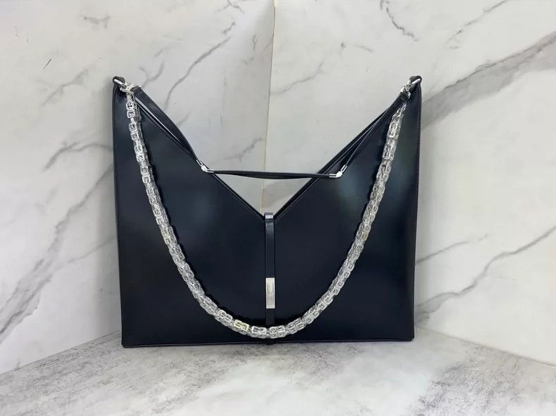 Givenchy Givenchy Black Large Single-Shoulder Bag Size ONE SIZE - 1 Thumbnail