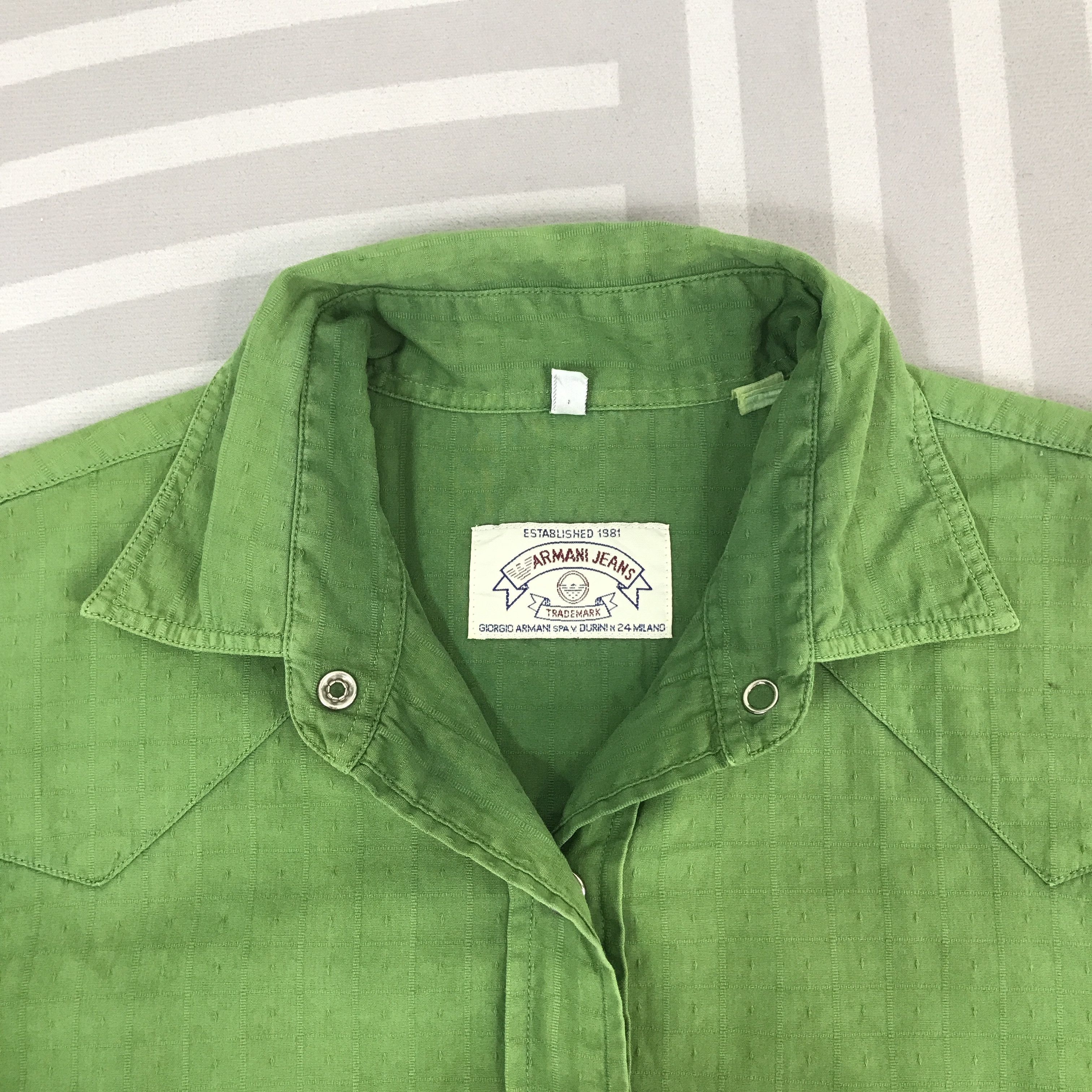 Armani × Giorgio Armani Vintage Giorgio Armani snap Button up long sleeve shirt Size US M / EU 48-50 / 2 - 8 Thumbnail