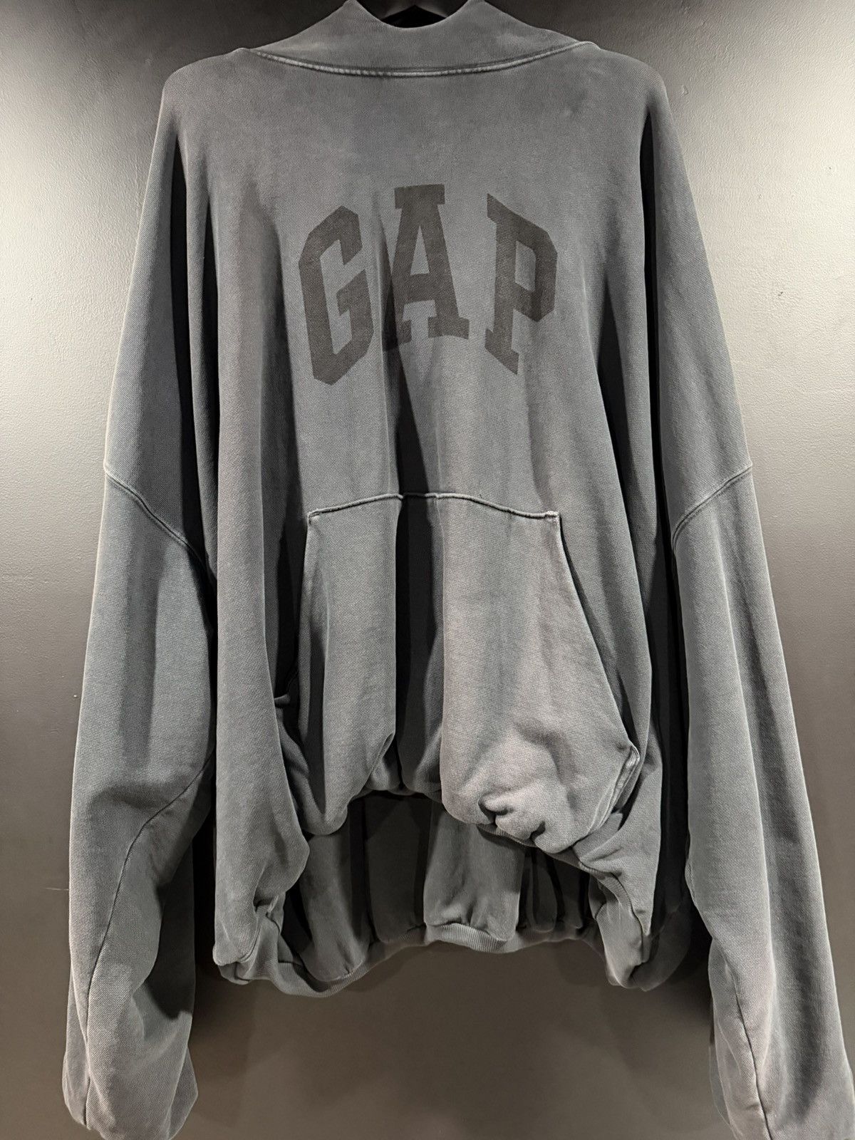 Balenciaga × Gap × Yeezy Yeezy Gap Kanye West Balenciaga Dove Washed Black Hoodie XXL Size US XXL / EU 58 / 5 - 4 Thumbnail