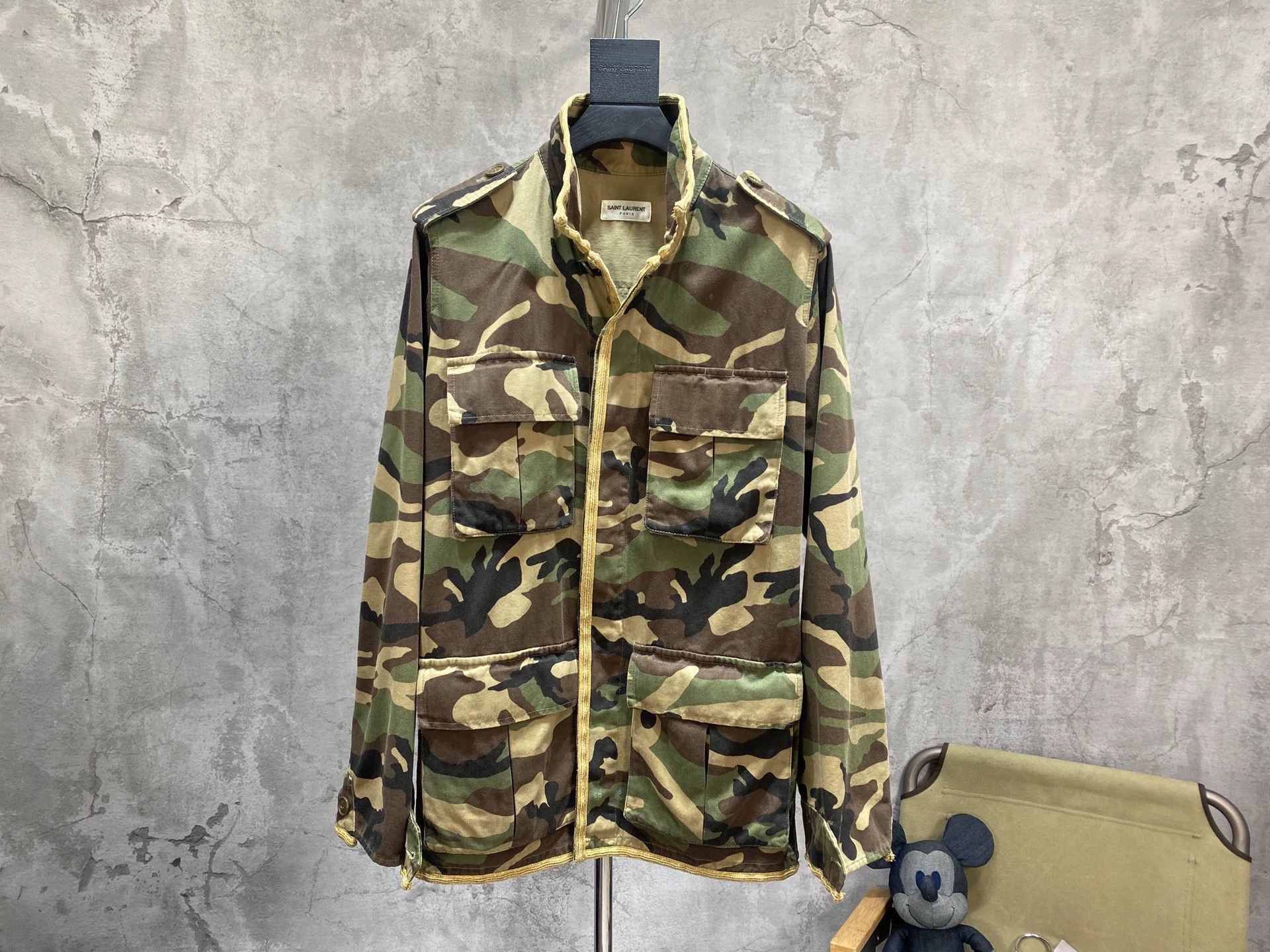 Saint Laurent Paris Saint Laurent Paris Gold thread camouflage jacket Size US S / EU 44-46 / 1 - 1 Thumbnail