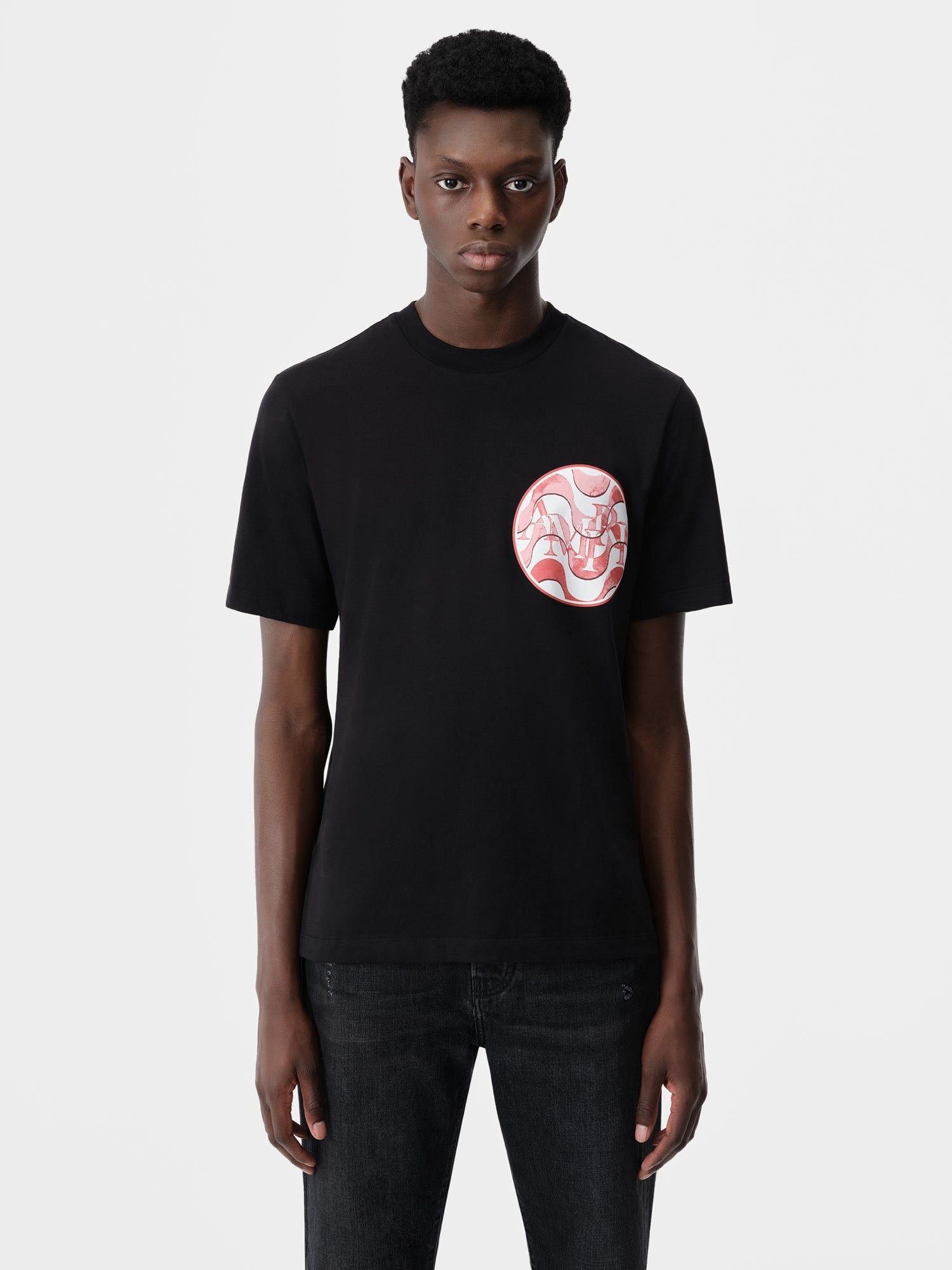Amiri o1s1wg110525 Staggered Wave T-Shirt in Black Size US S / EU 44-46 / 1 - 3 Thumbnail
