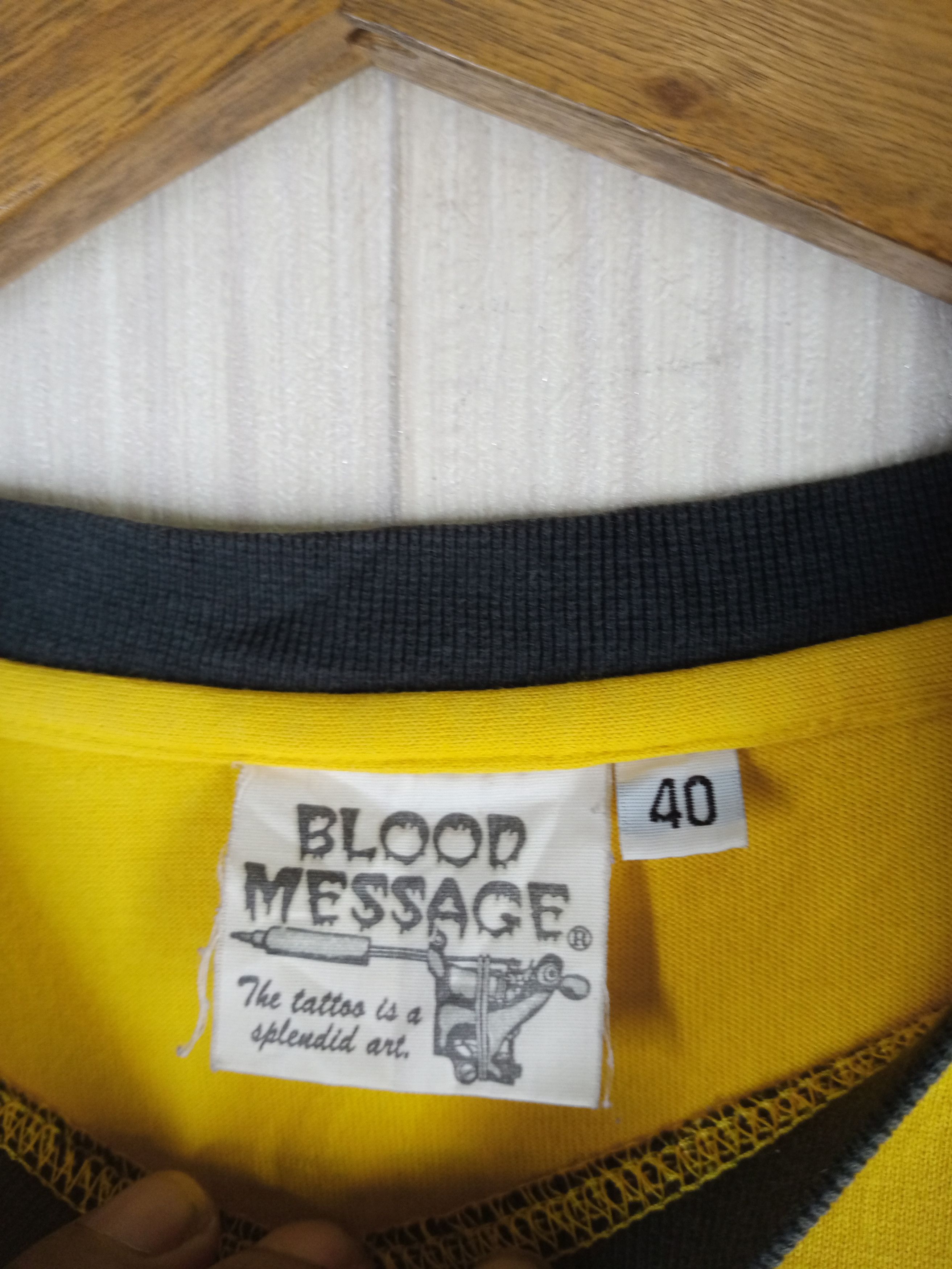 Japanese Brand Rare Blood Message New Generation Sexiest Girl Art Tee Size US M / EU 48-50 / 2 - 9 Thumbnail