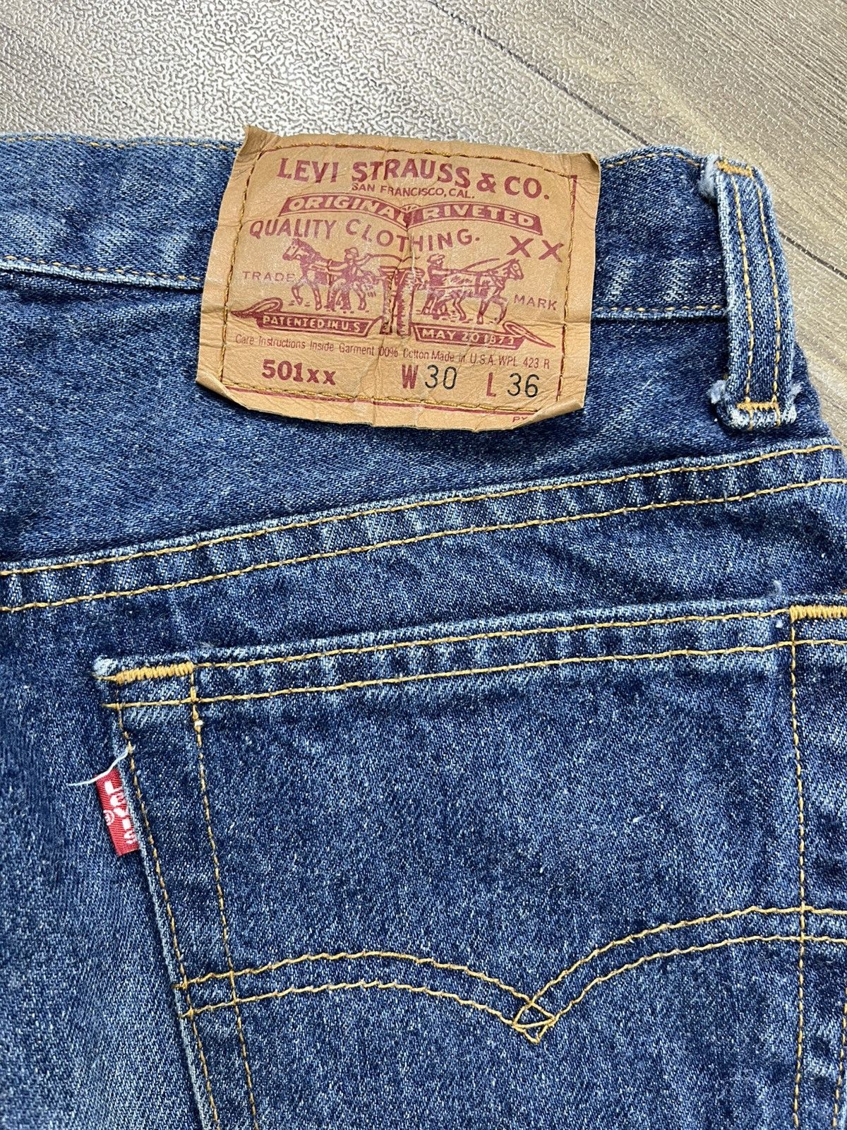 Levi's Vintage Clothing 🇺🇸1990s Vintage Levis 501XX 30x36 Straight Leg Blue Jeans Size US 30 / EU 46 - 15 Thumbnail