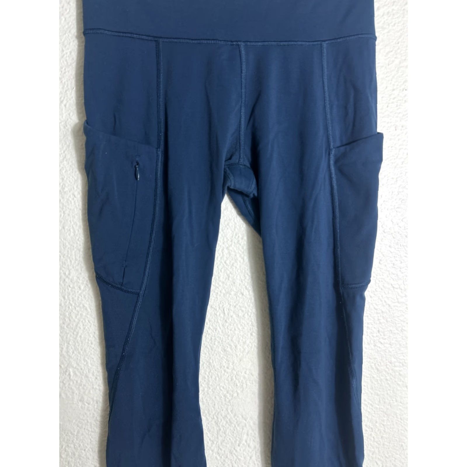 Athleta Athleta Leggings Cropped Deep Teal S Size Small Pockets Athletic Gym Running Yoga Size 28" / US 6 / IT 42 - 3 Thumbnail