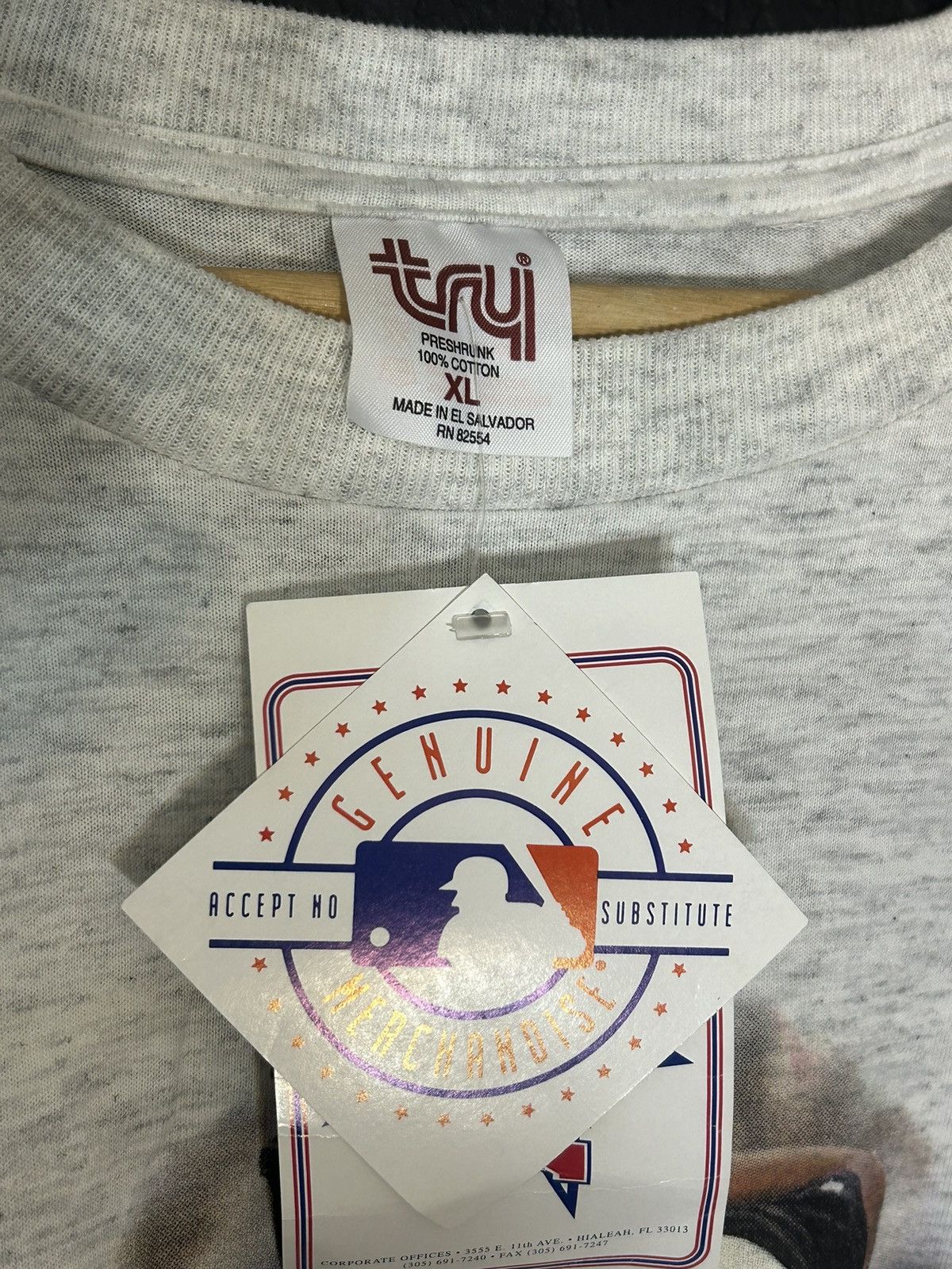 MLB 97’ MLB Florida Marlins National League Champions T Shirt Size US XL / EU 56 / 4 - 4 Thumbnail