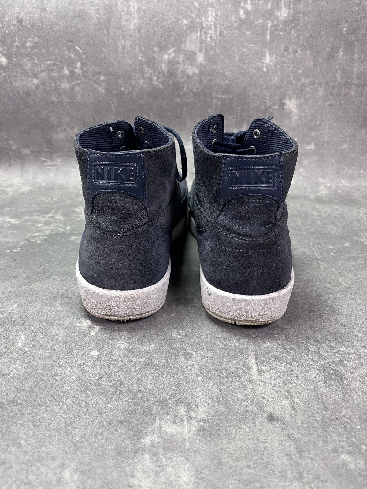 Jordan Brand Air Jordan 2 Retro Deconstructed Thunder Blue Size US 9.5 / EU 42-43 - 7 Thumbnail