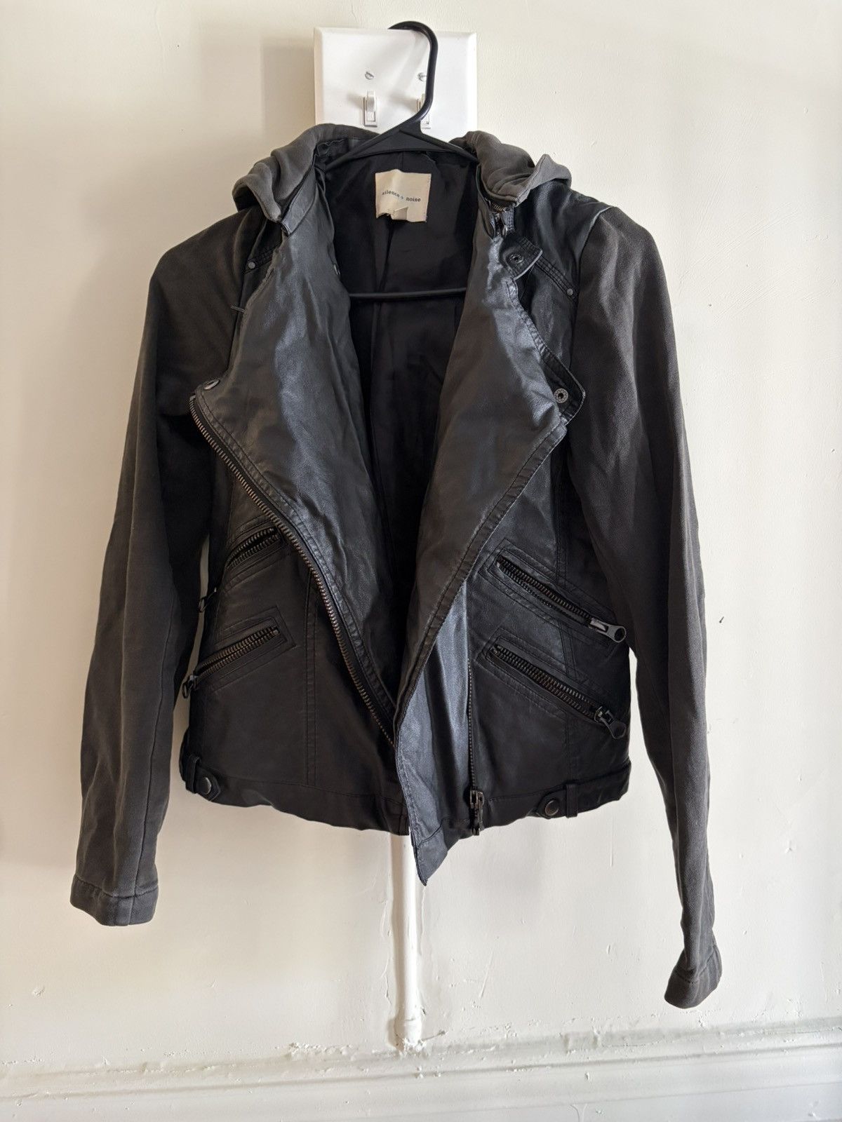 Urban Outfitters grey faux leather + cotton jacket Size M / US 6-8 / IT 42-44 - 1 Thumbnail