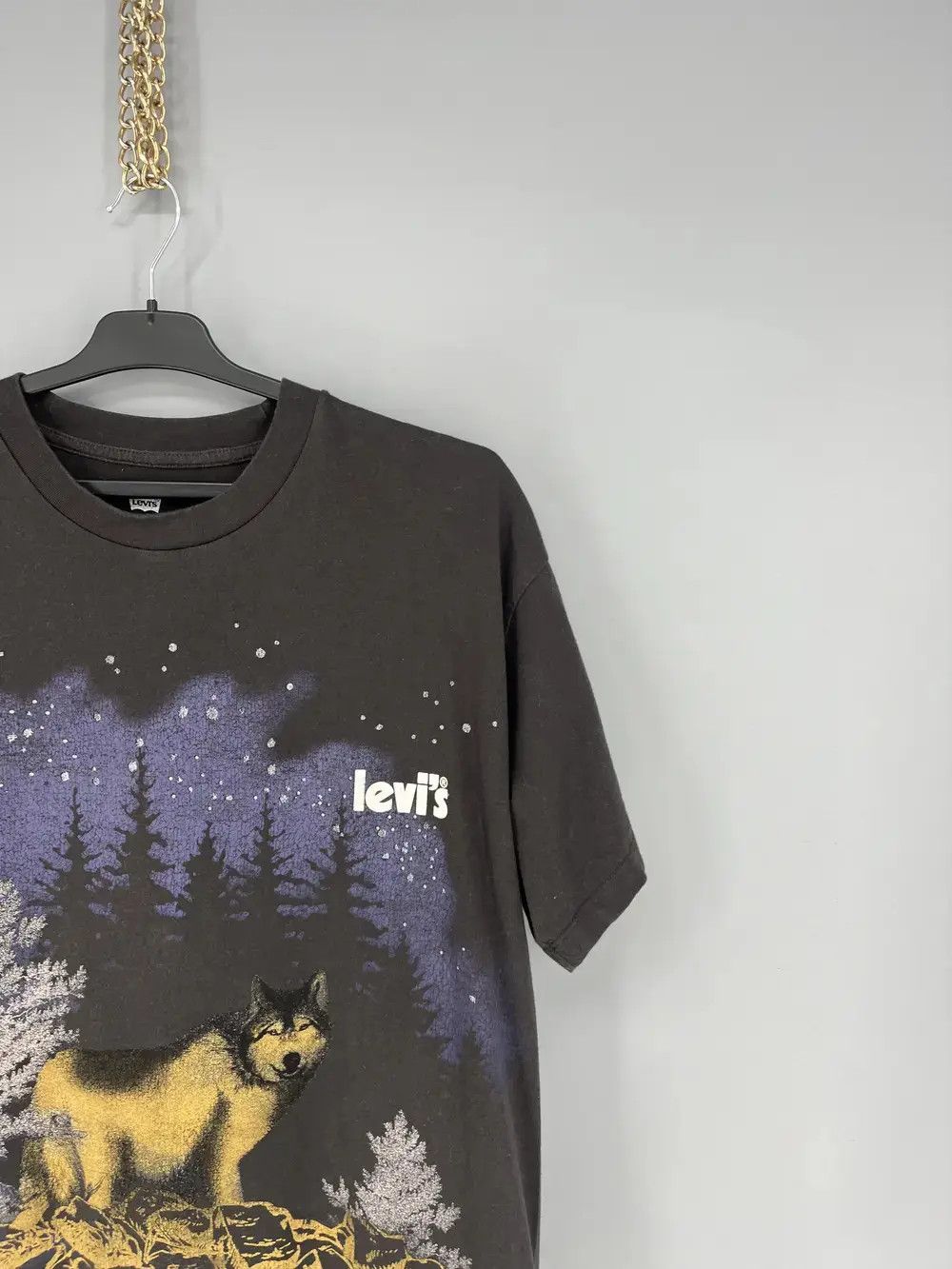 Levi's Vintage Levi’s Wolf T-Shirt Nature Tee Boxy Size US S / EU 44-46 / 1 - 5 Thumbnail