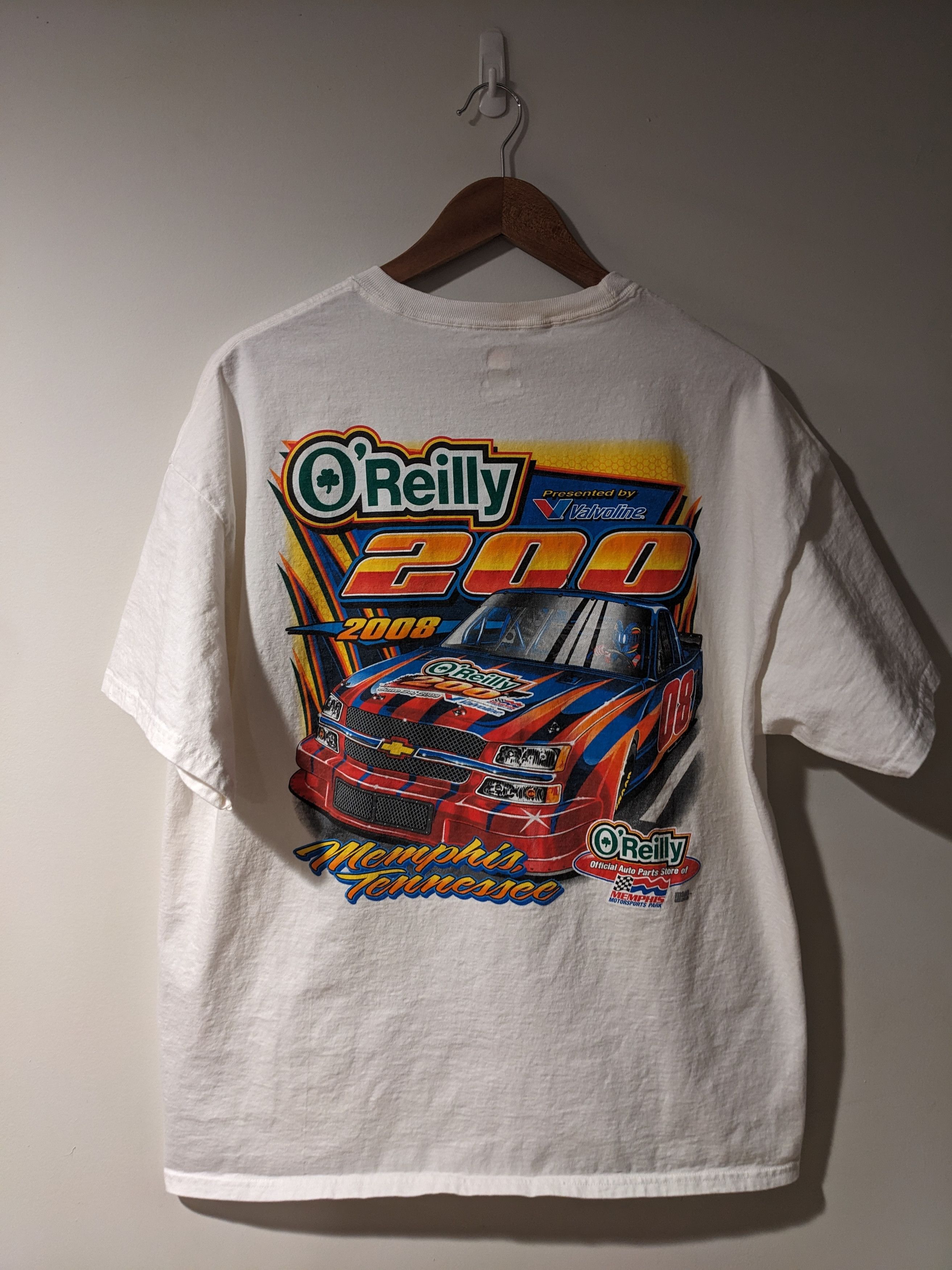NASCAR × Vintage Vintage 2008 Nascar Racing Speedway Chevy O'Reilly T-Shirt Size US XL / EU 56 / 4 - 1 Thumbnail