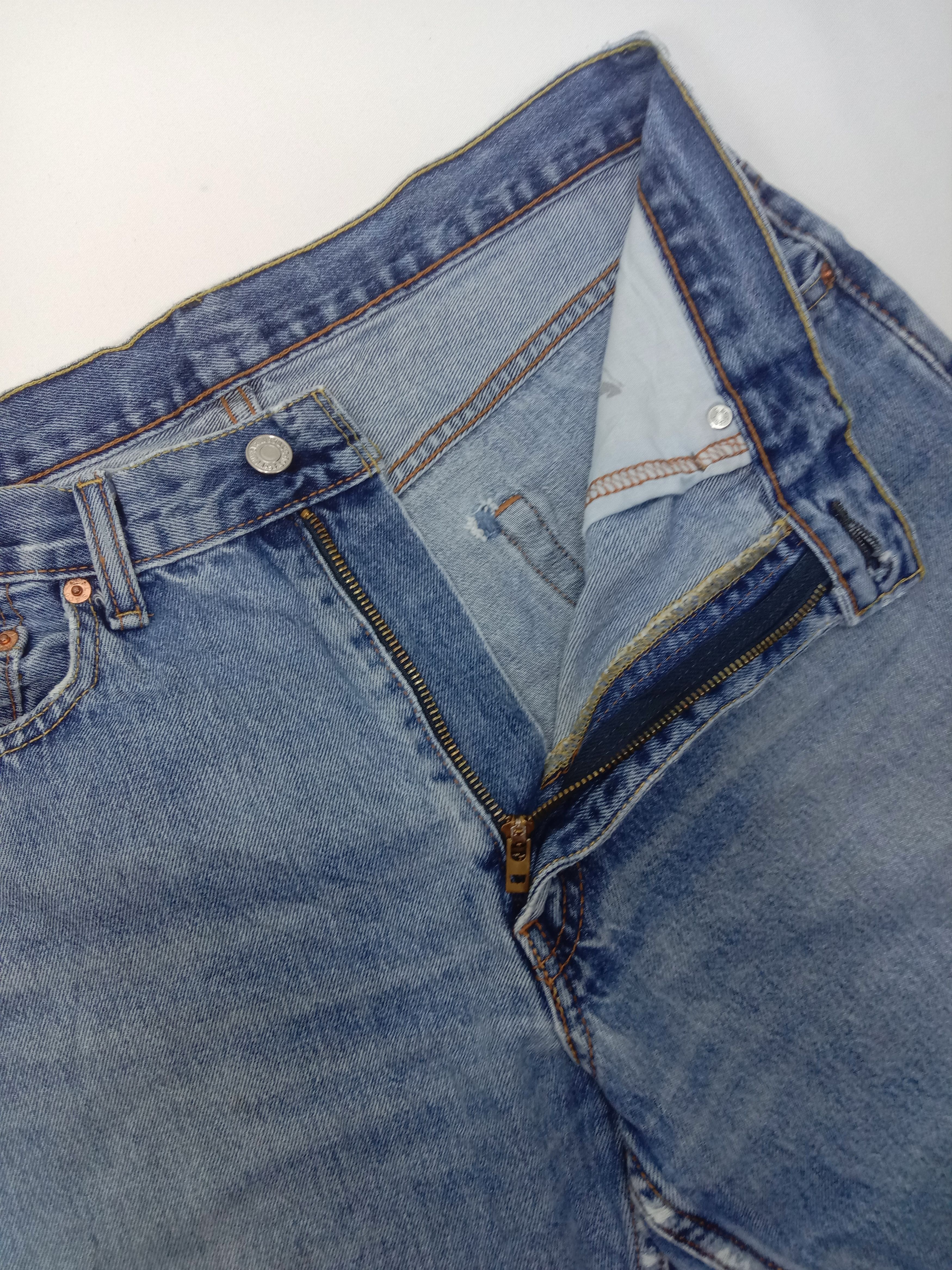 Levi's Vintage Levi's 550 Jeans Blue Wash Relaxed Fit Denim Size US 33 - 9 Thumbnail