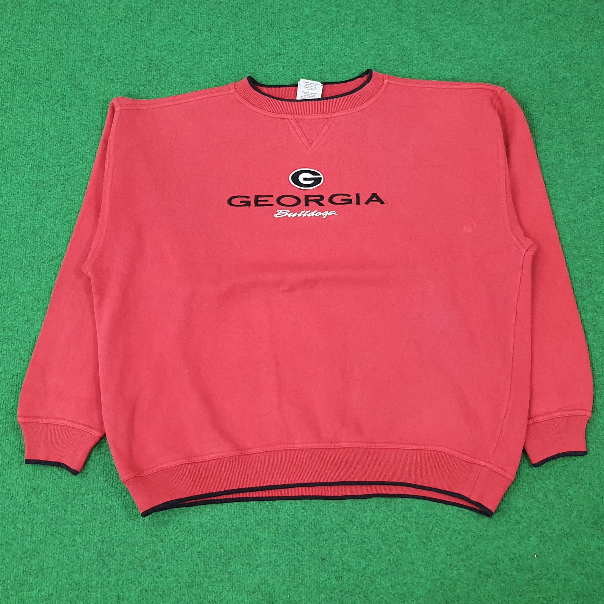 Other Vintage Georgia Bulldogs Football Sweatshirt C243N35 Size US XL / EU 56 / 4 - 1 Thumbnail