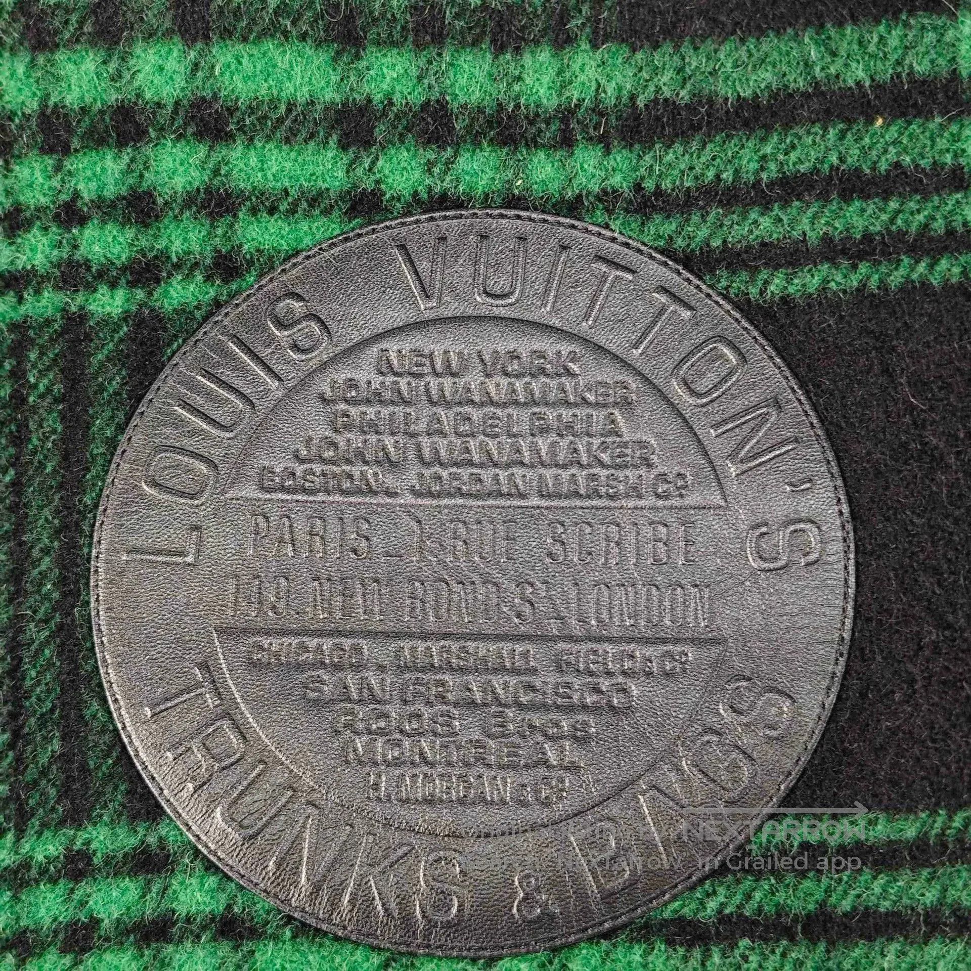 Louis Vuitton Green Plaid Wool Hooded Jacket. Size US XS / EU 42 / 0 - 7 Thumbnail