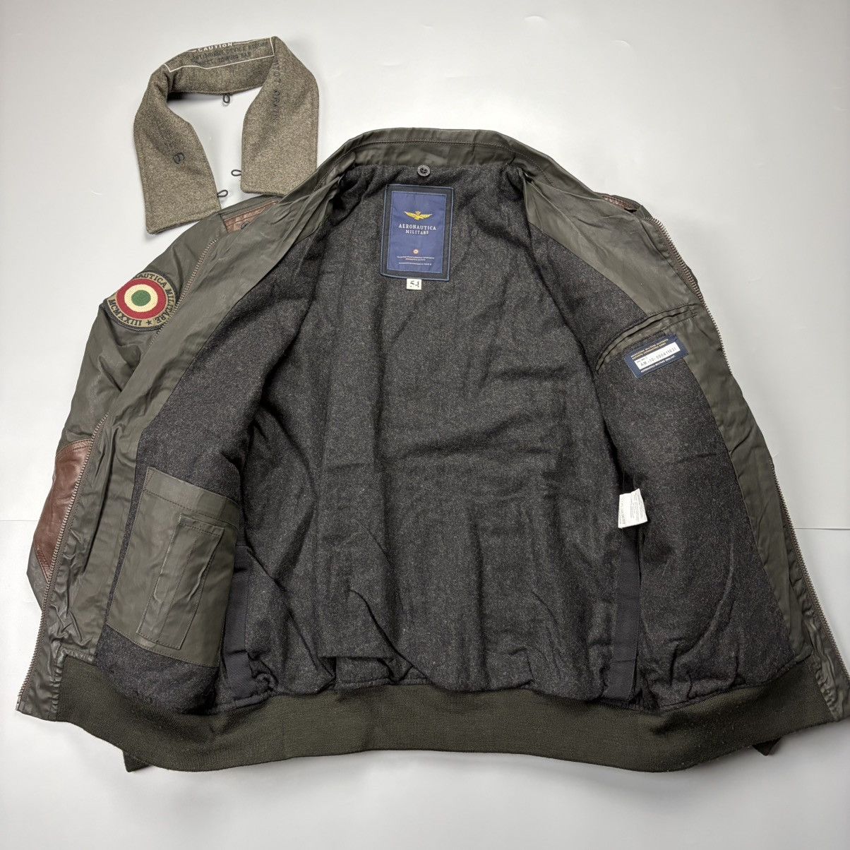Aeronautica Militare Aeronautica Militare Aviator Waxed Leather Jacket Size US L / EU 52-54 / 3 - 4 Thumbnail