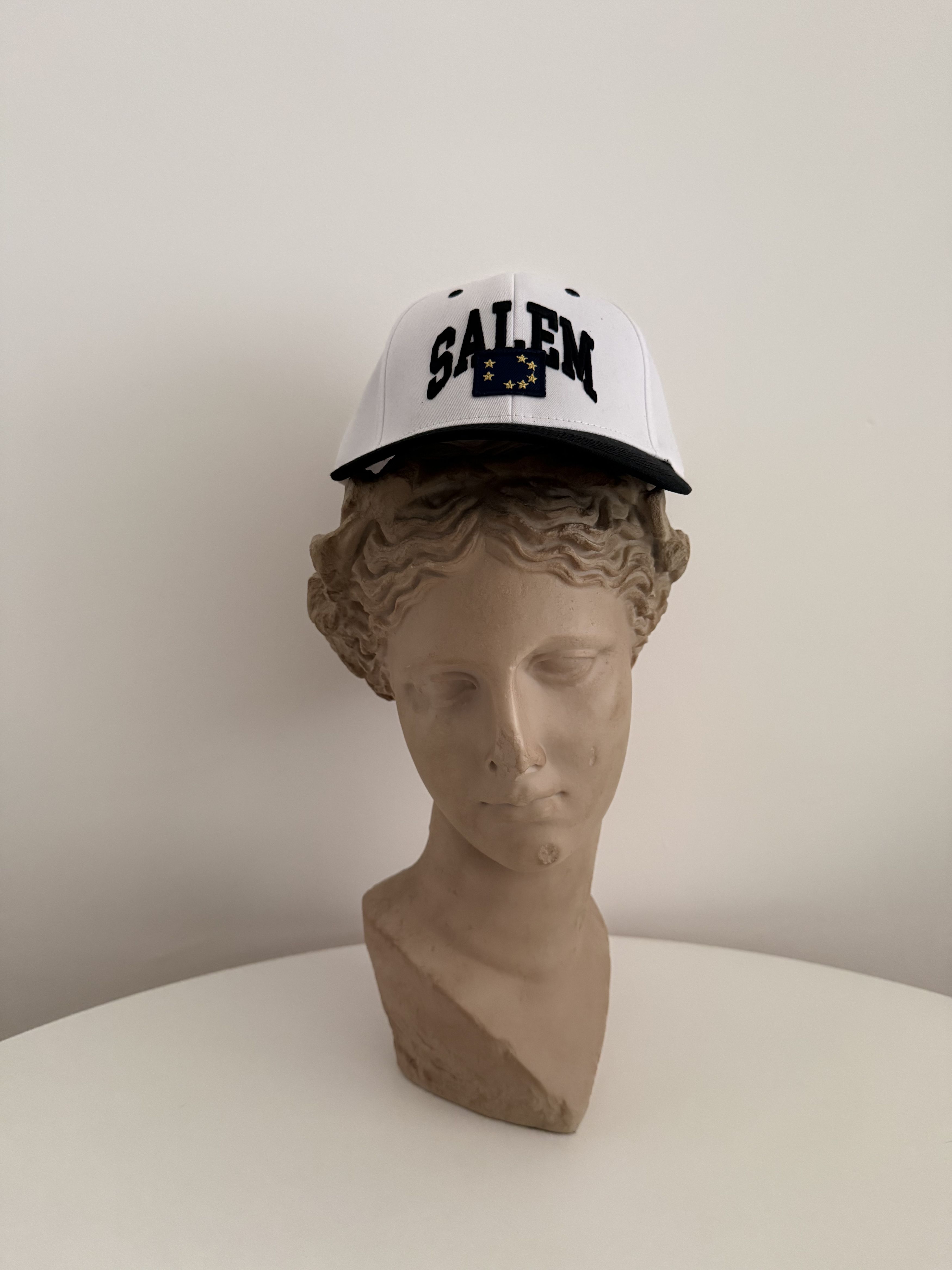 SALEM (S4LEM) WHITE / BLACK HAT
