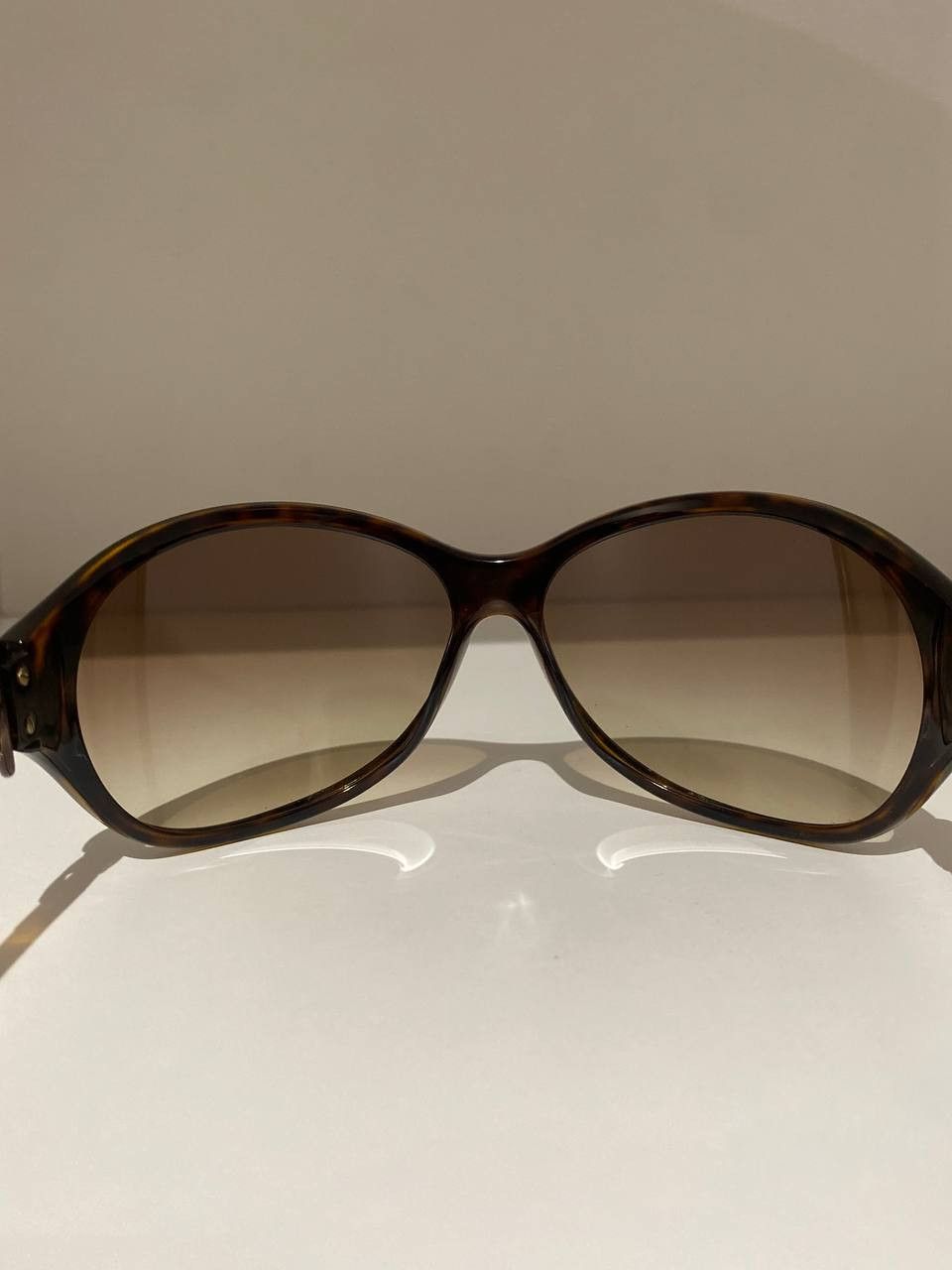 Gucci Gucci GG Buckle Logo Oval Oversized Sunglasses Y2K Vintage Size ONE SIZE - 8 Thumbnail