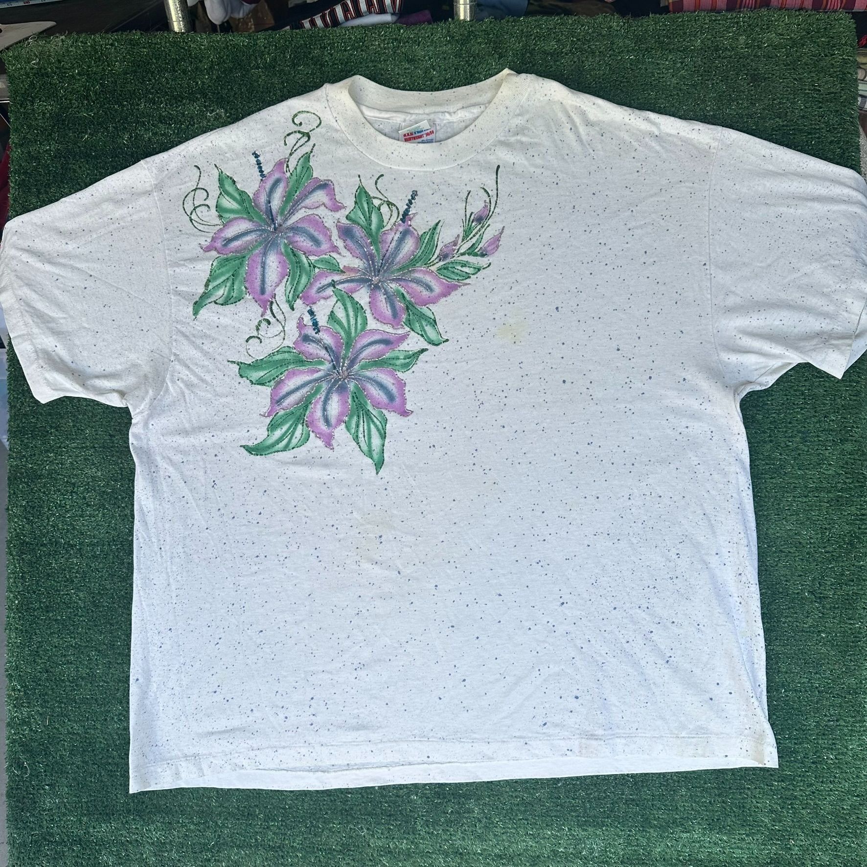 Hanes Vintage 90s Floral T-Shirt Speckled White XXL Single Stitch Size US XXL / EU 58 / 5 - 1 Thumbnail